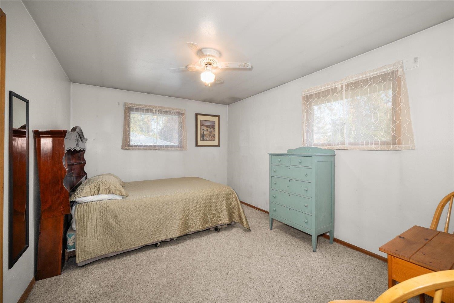 3423 W Elmhurst Ave - Photo 16