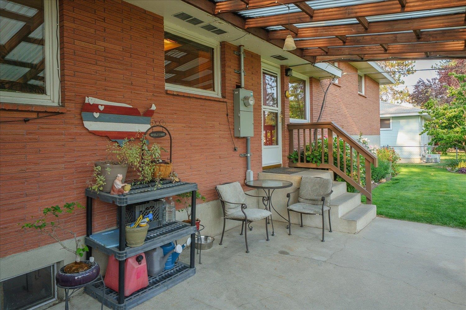 3423 W Elmhurst Ave - Photo 31