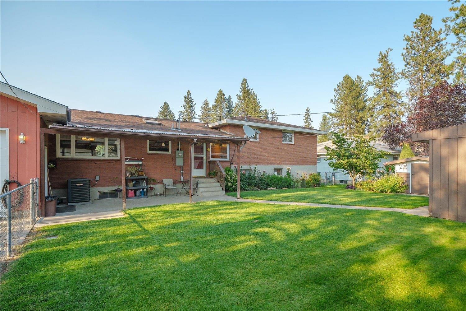 3423 W Elmhurst Ave - Photo 37