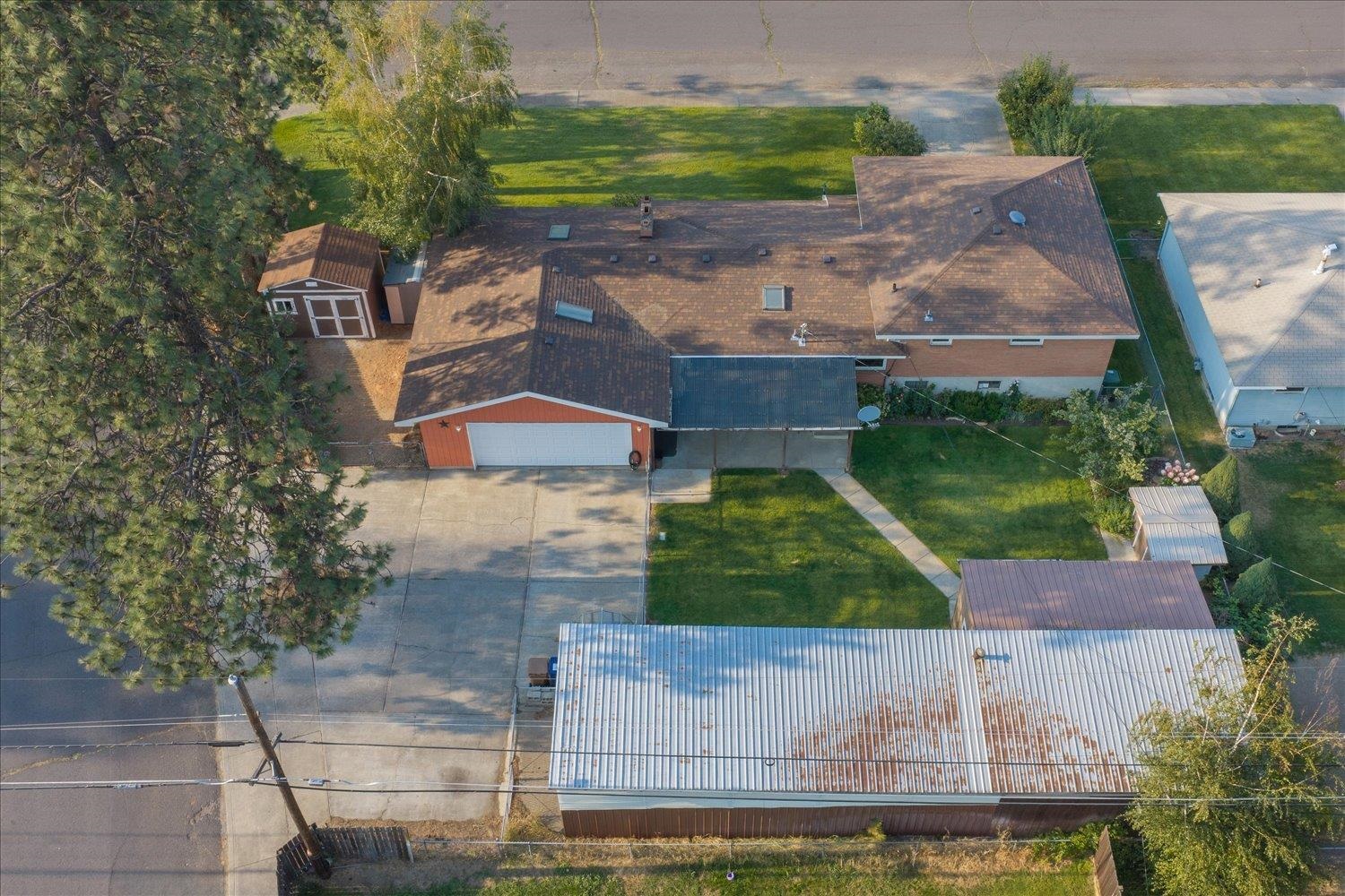 3423 W Elmhurst Ave - Photo 49
