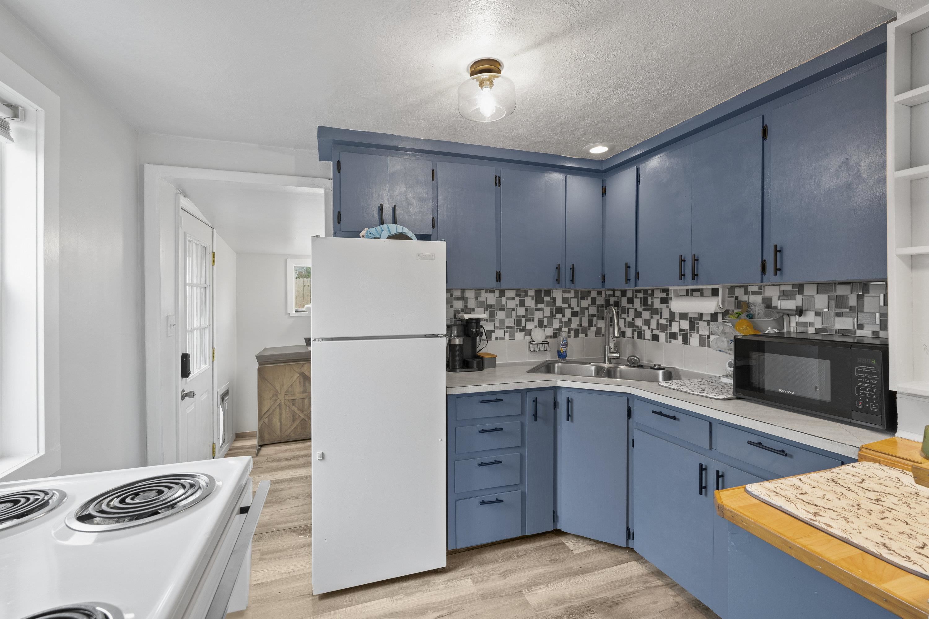 1419 E Garland Ave - Photo 11