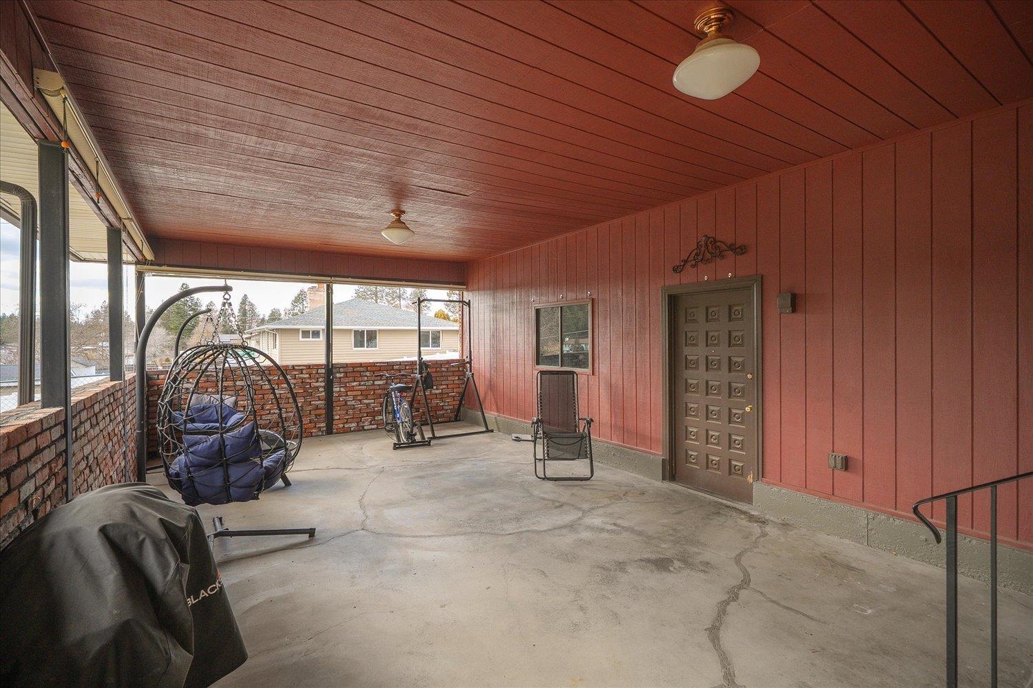 6906 E 10th Ave - Photo 25