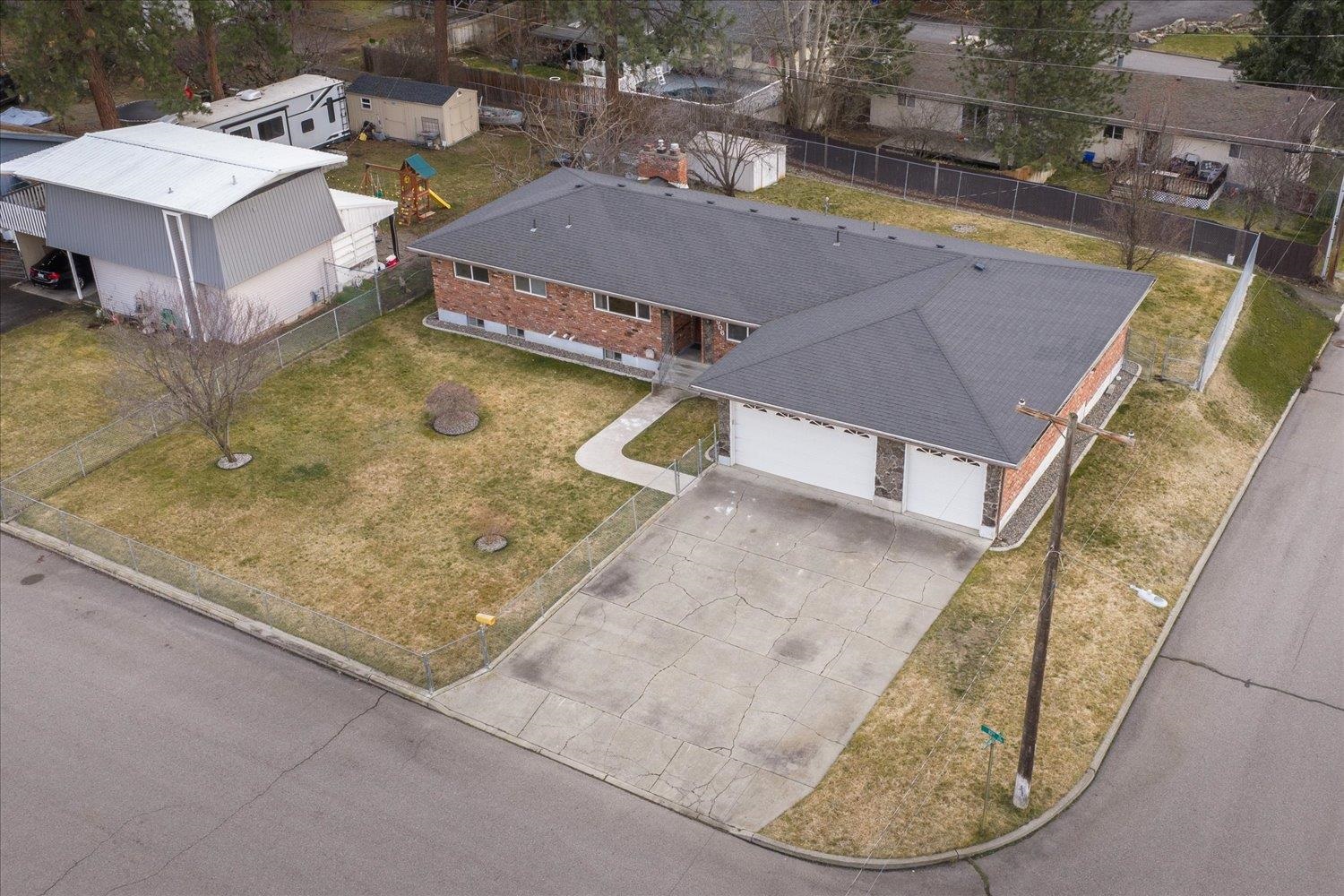 6906 E 10th Ave - Photo 35