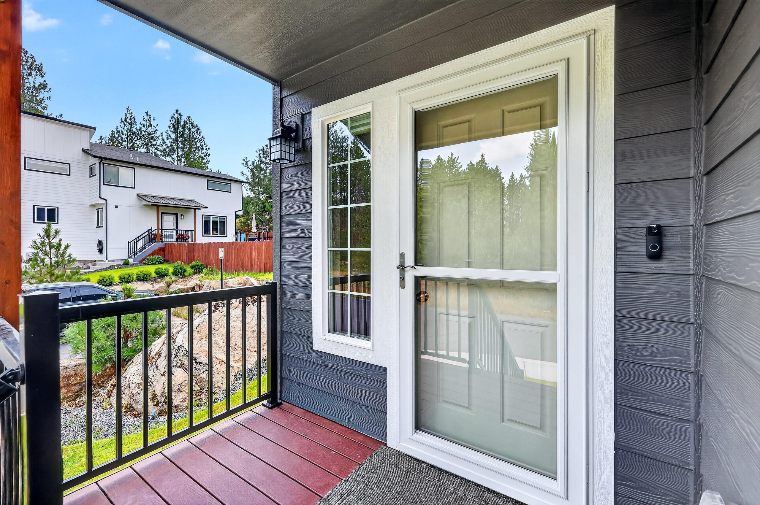 806 E Canterbury Ln - Photo 2