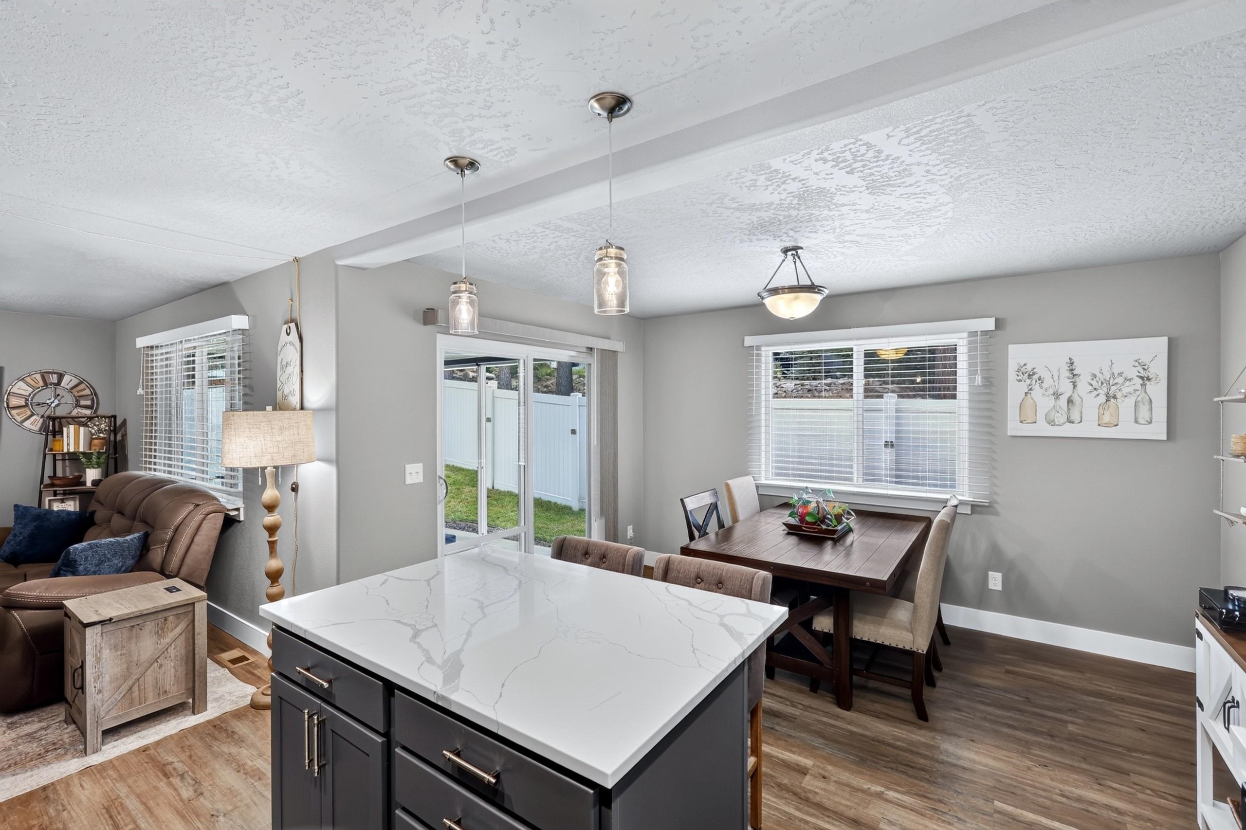 806 E Canterbury Ln - Photo 5