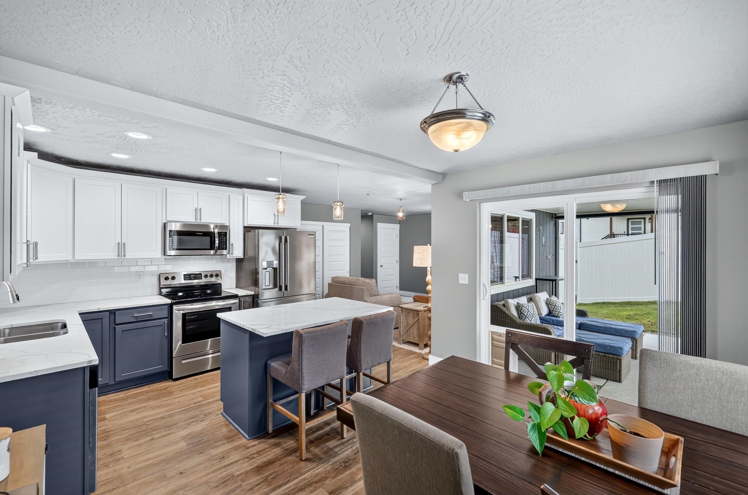 806 E Canterbury Ln - Photo 8