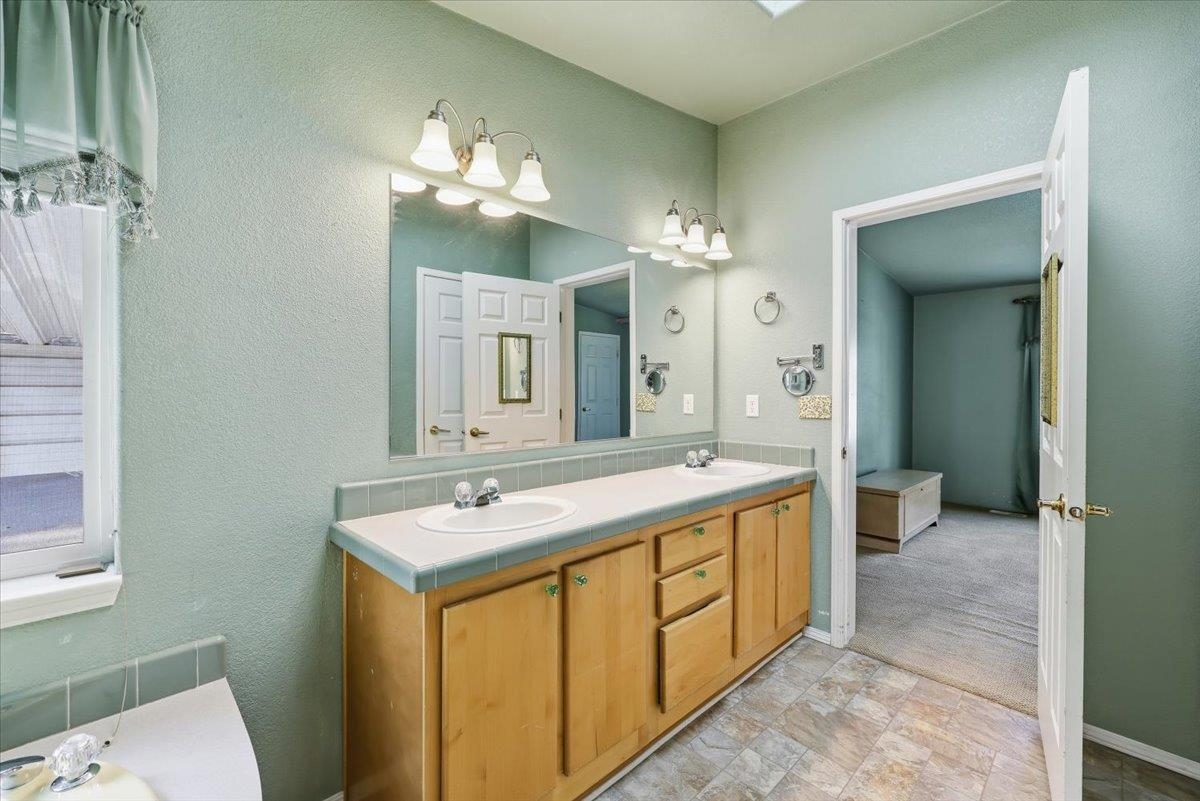 3231 W Boone, #33 - Photo 17