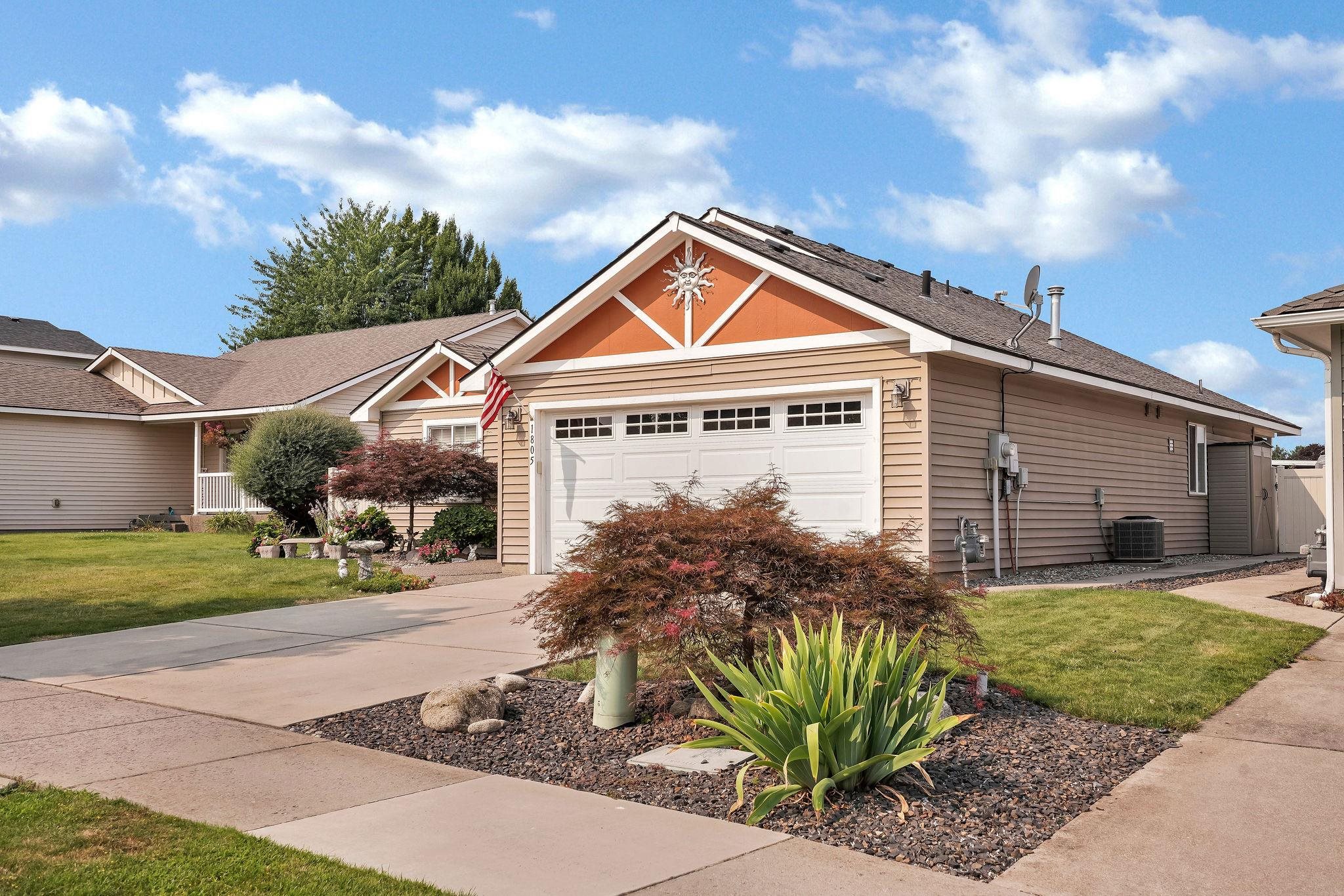 1805 N Aladdin Rd - Photo 3