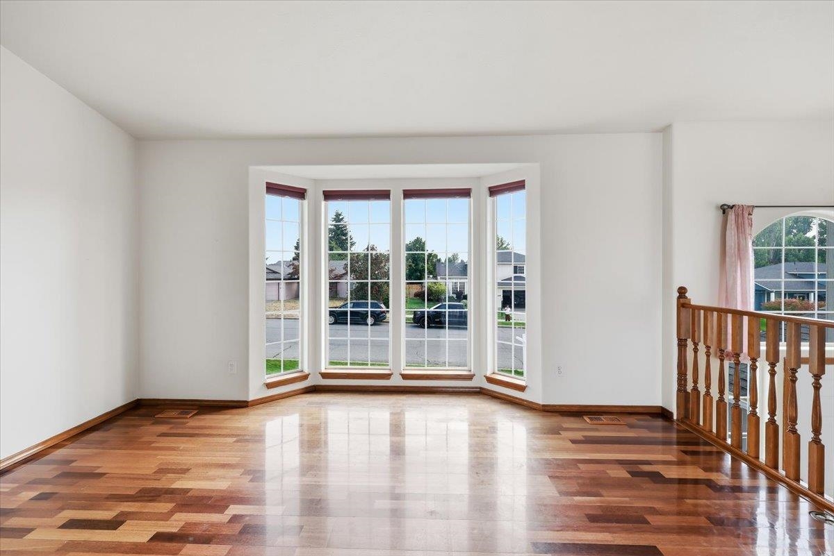 1405 E Sharpsburg Ave - Photo 5