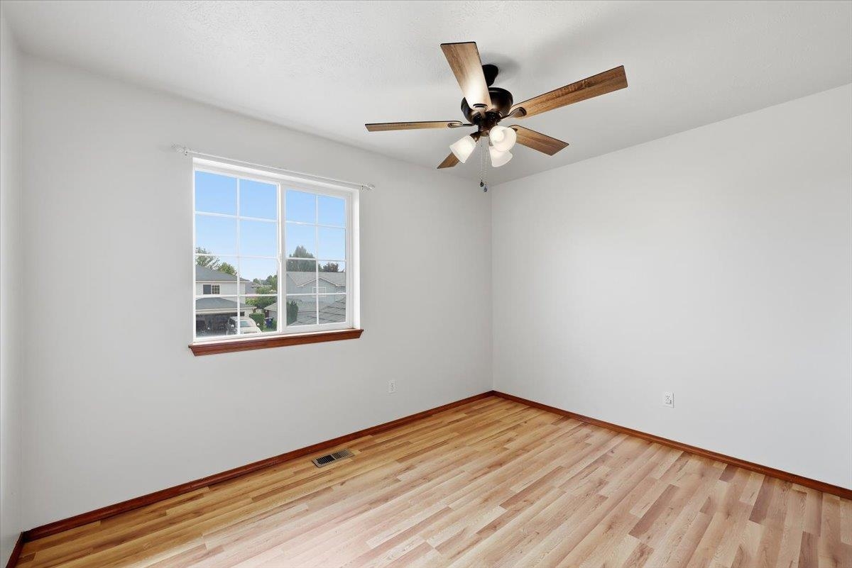 1405 E Sharpsburg Ave - Photo 17