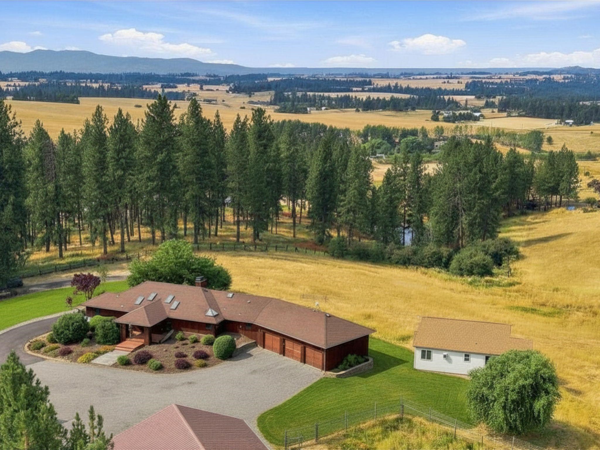 16501 E MACMAHAN Rd - Photo 1