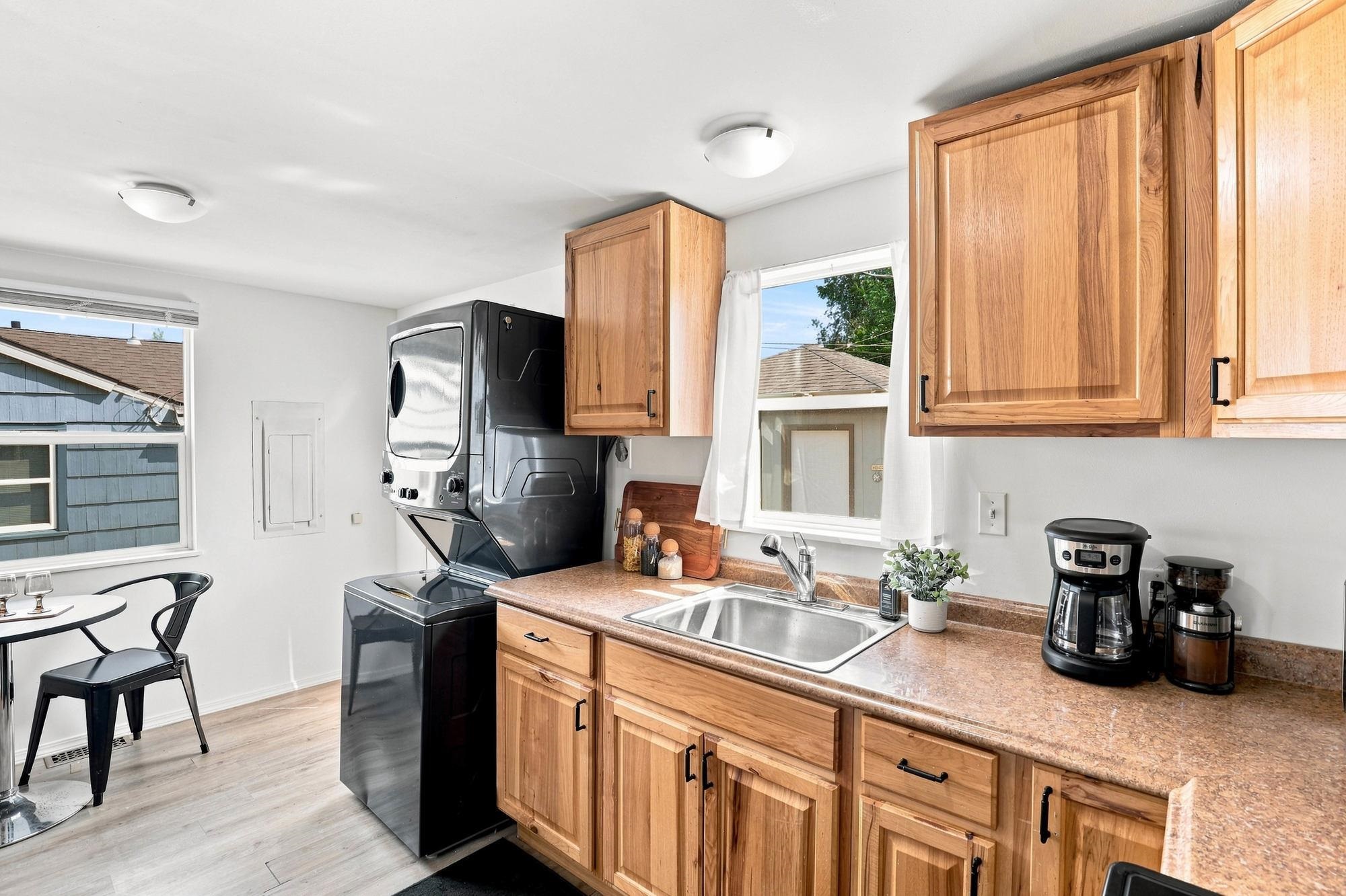 2204 E Bismark Ave - Photo 8