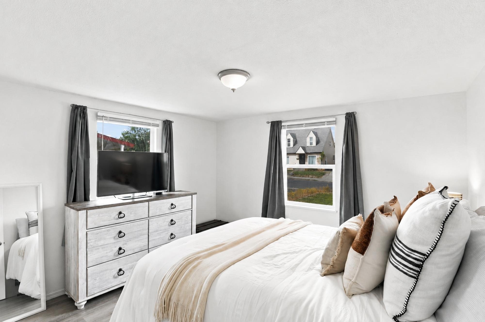 2204 E Bismark Ave - Photo 9