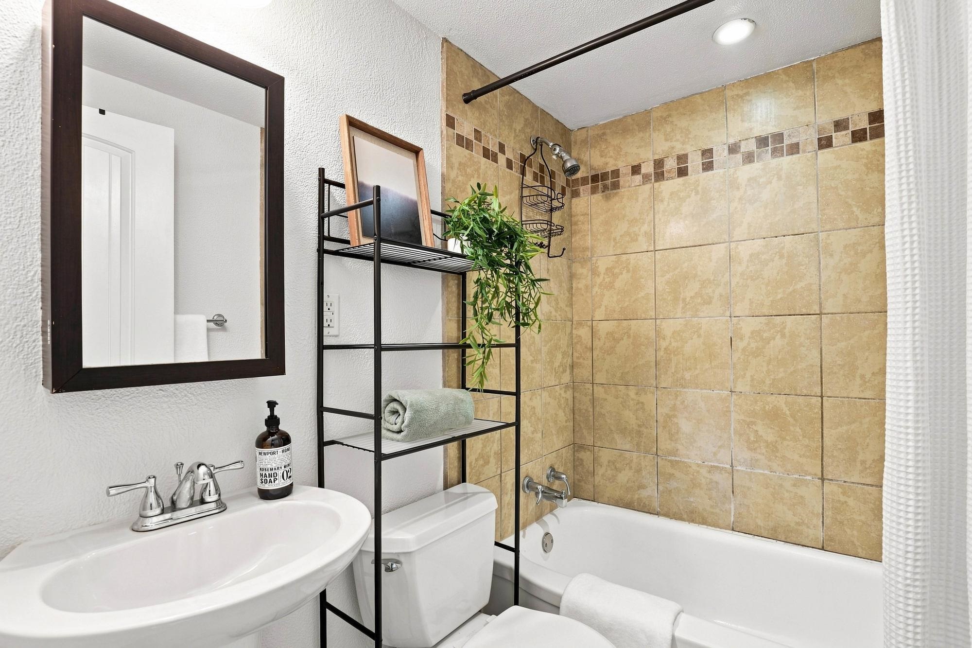 2204 E Bismark Ave - Photo 11
