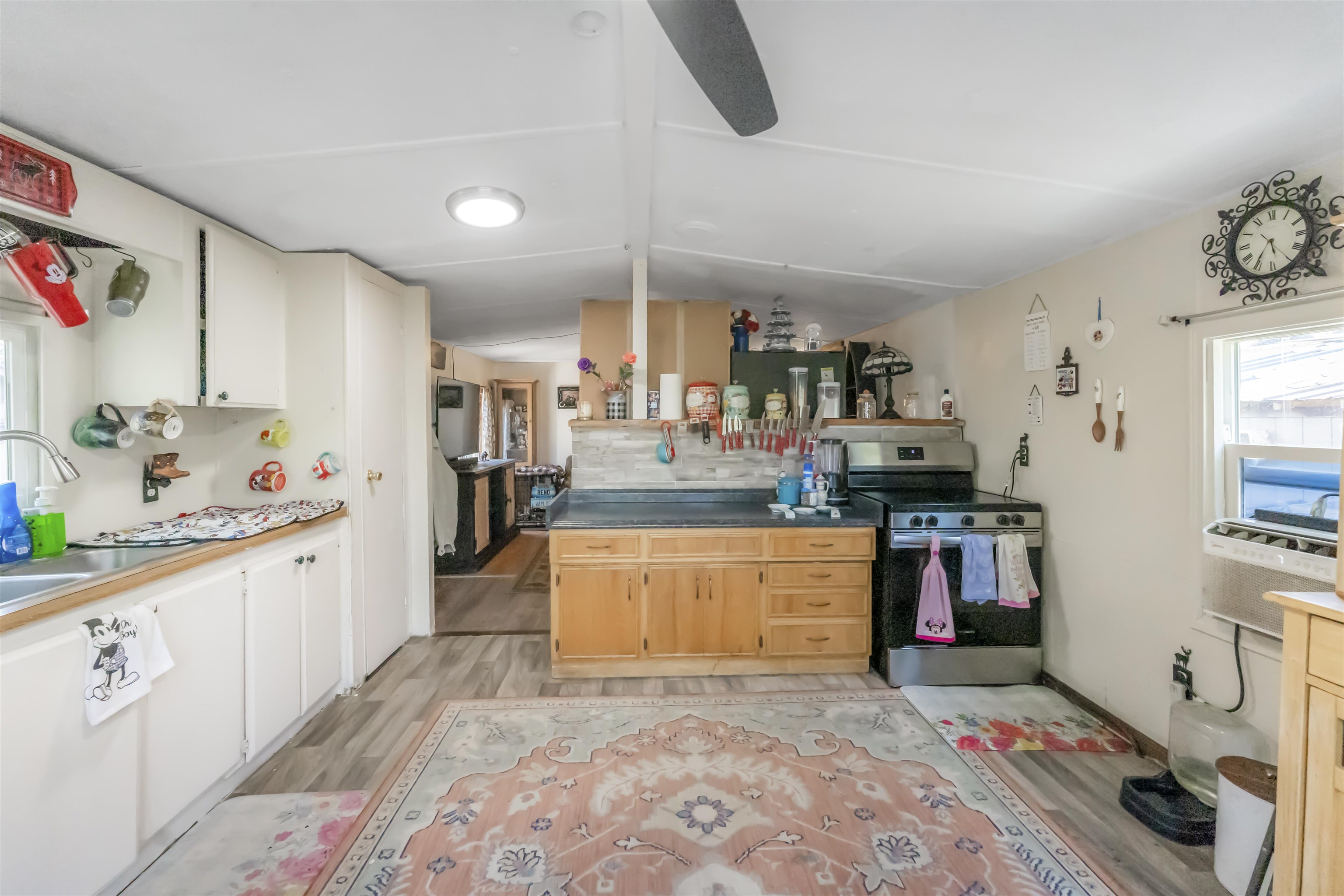 35312 N Newport Hwy - Photo 3
