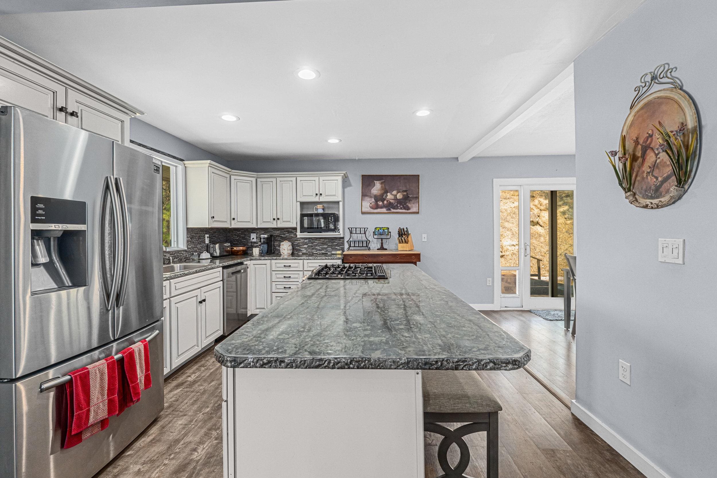 14361 E Bigelow Gulch Rd - Photo 21