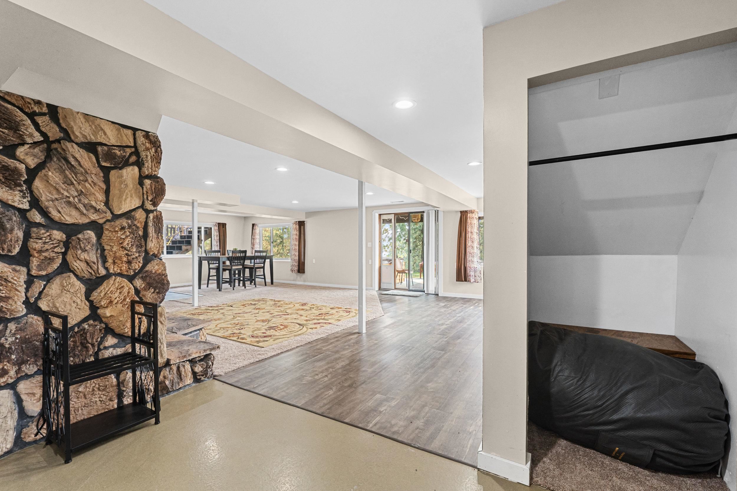 14361 E Bigelow Gulch Rd - Photo 45