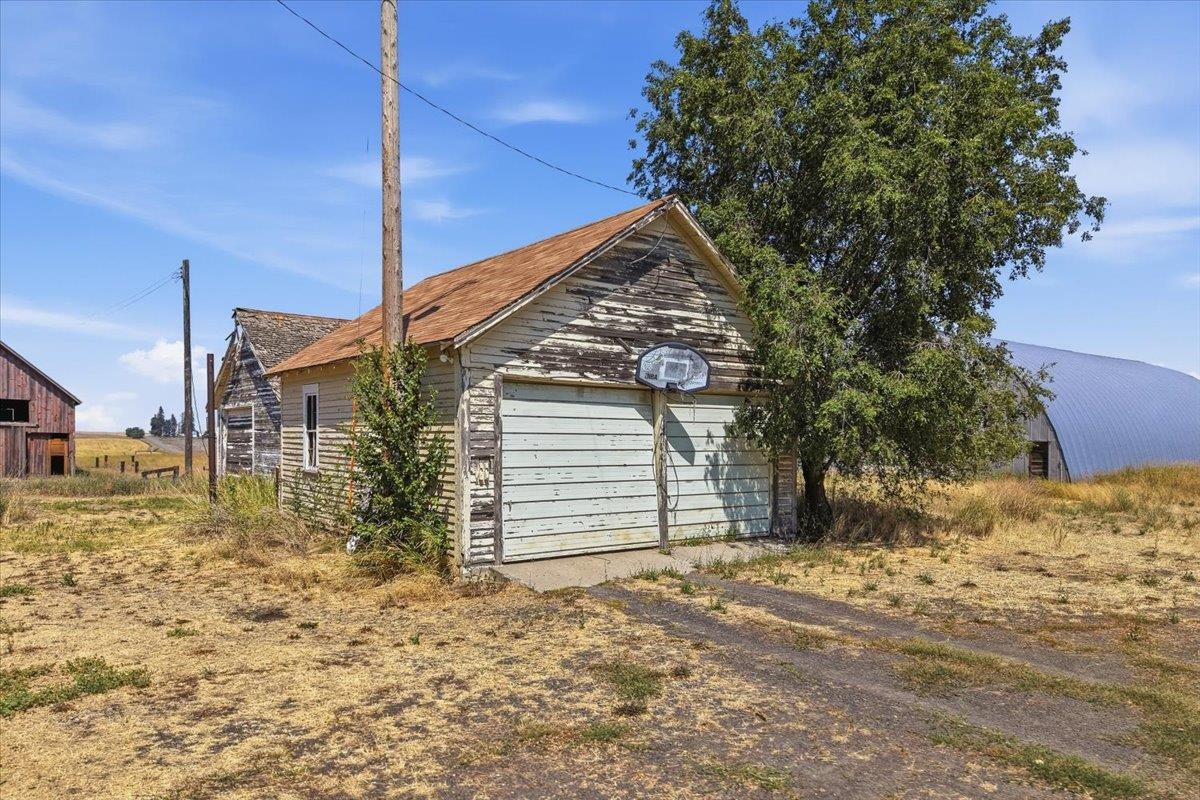 44933 E Detour Rd - Photo 6
