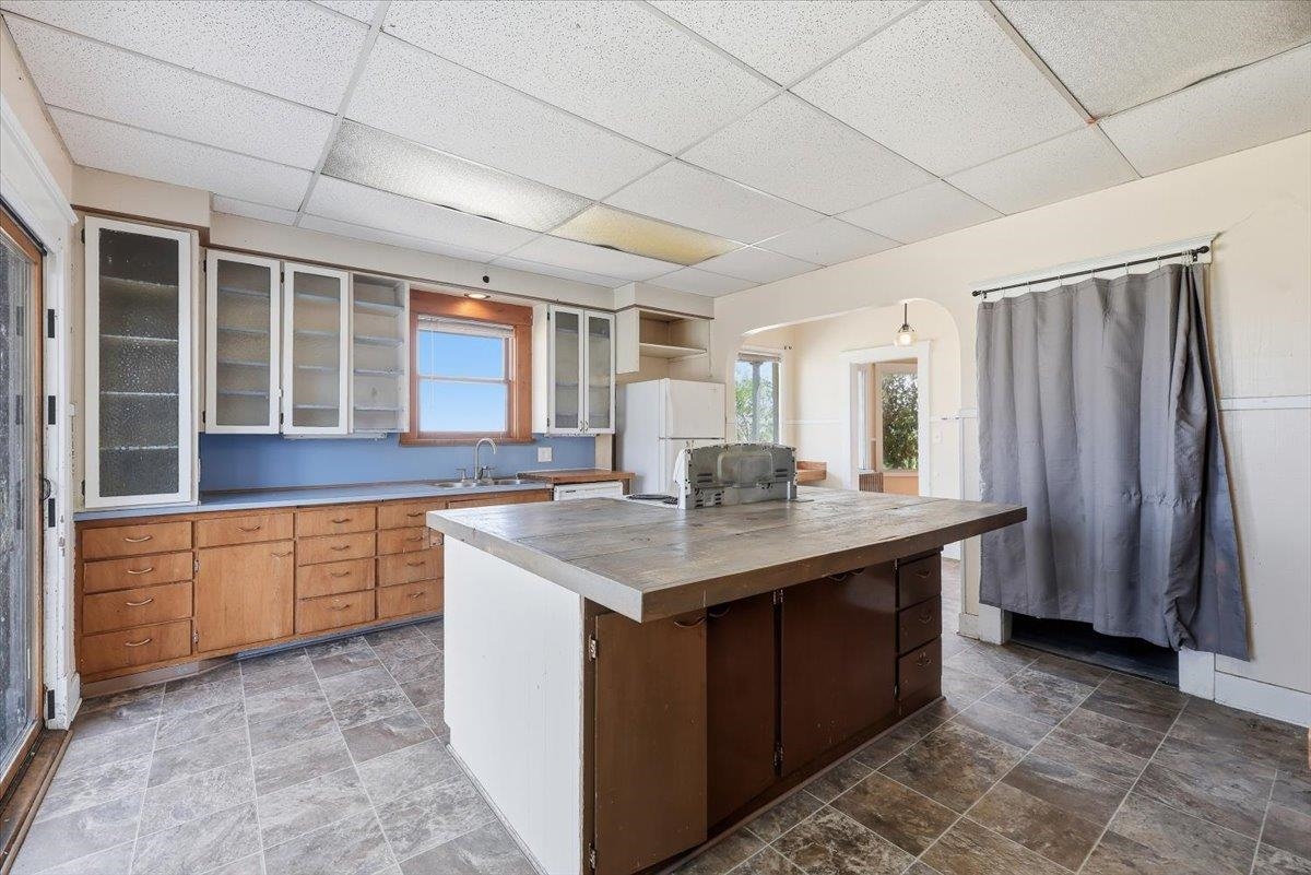 44933 E Detour Rd - Photo 16