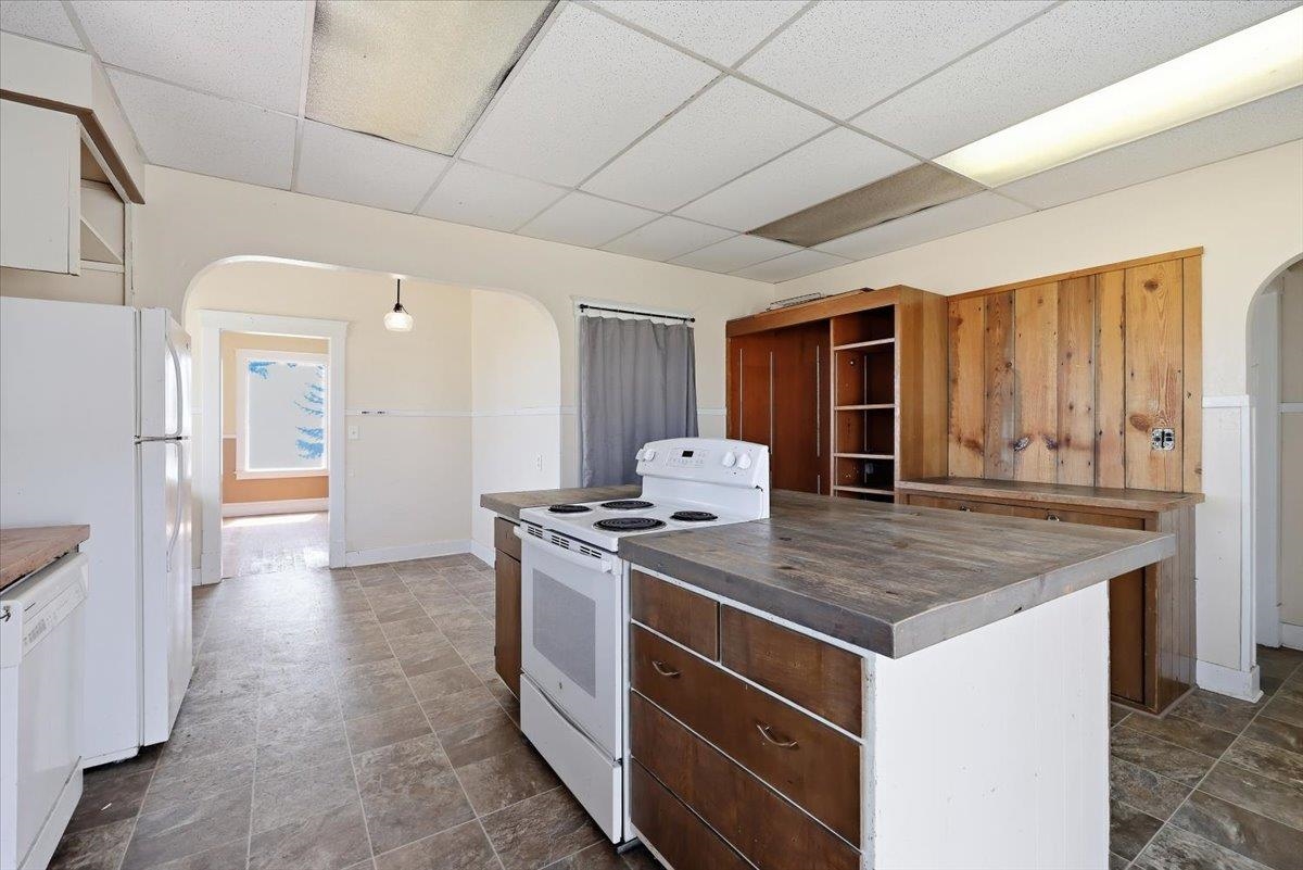 44933 E Detour Rd - Photo 17