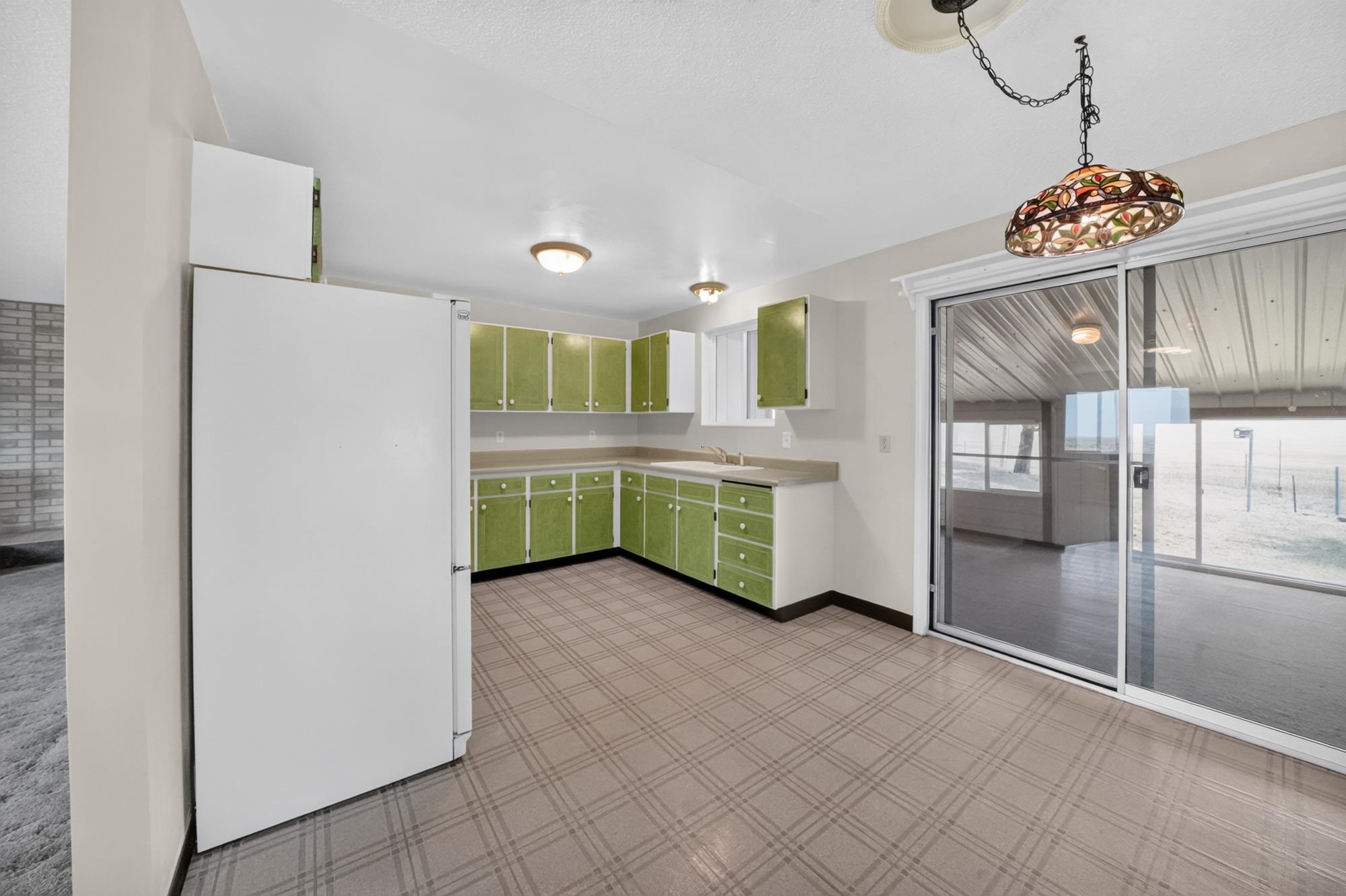 24210 N Leffel Rd - Photo 6