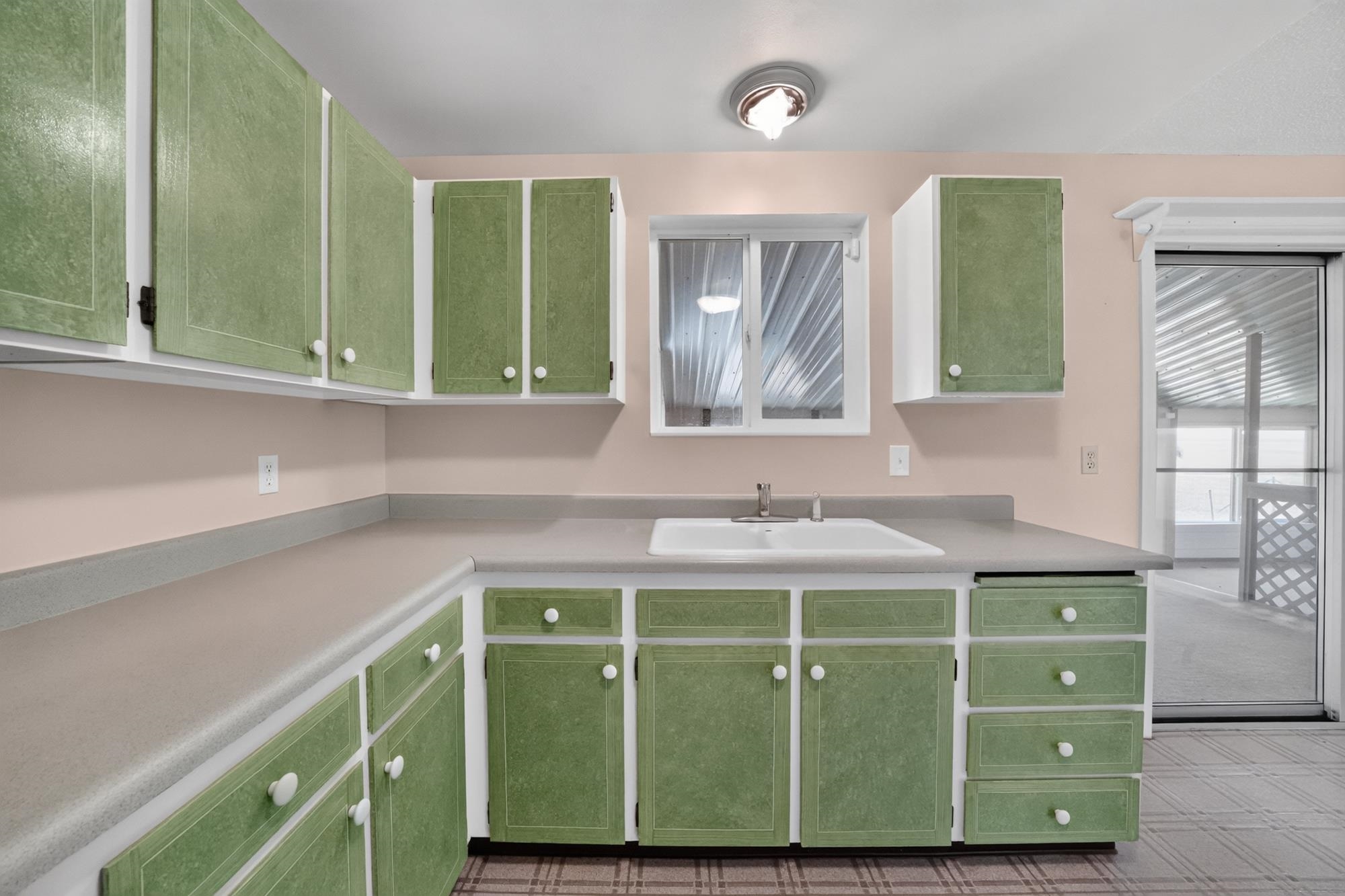 24210 N Leffel Rd - Photo 10