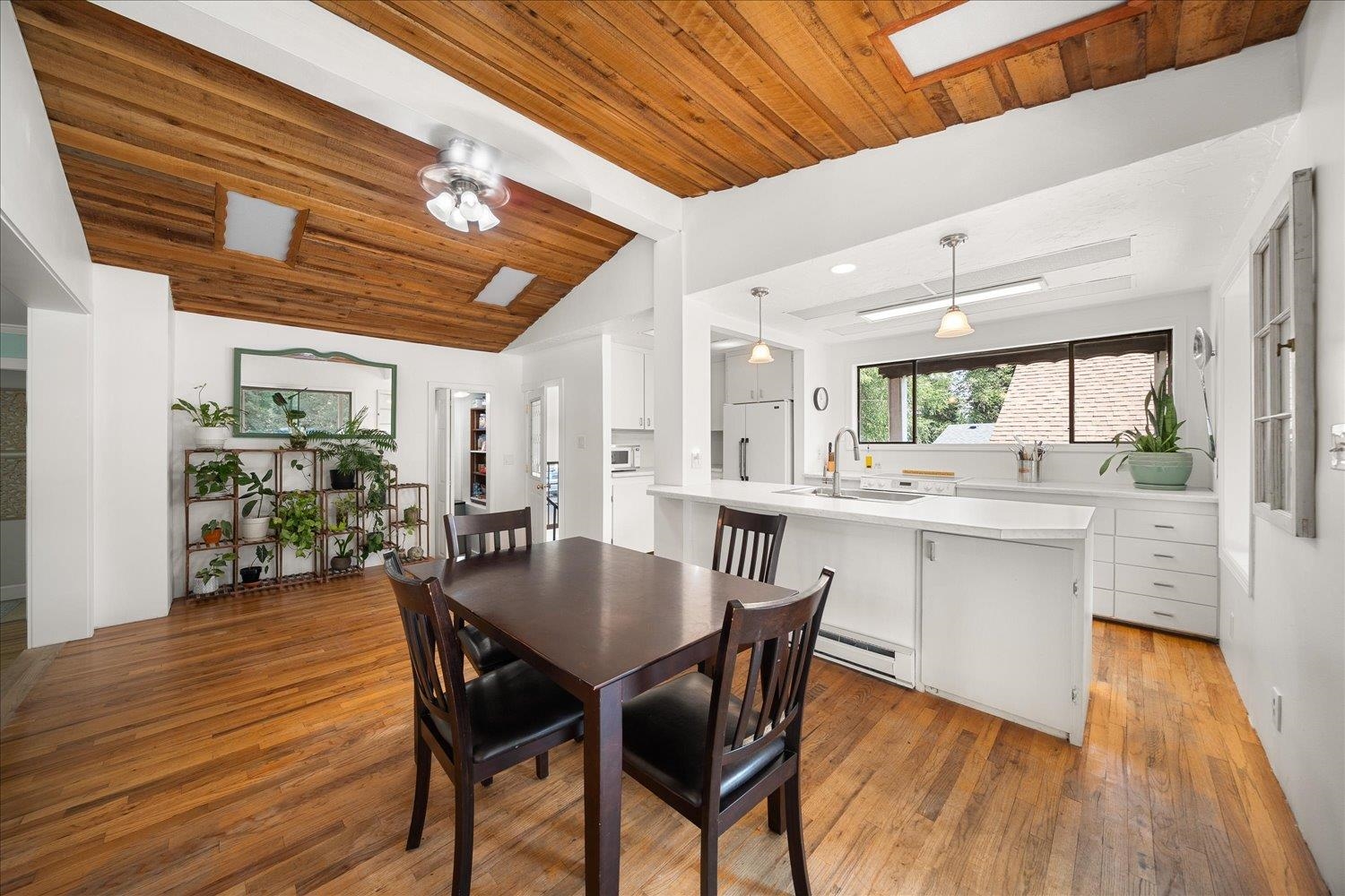 9522 N Wall St - Photo 7