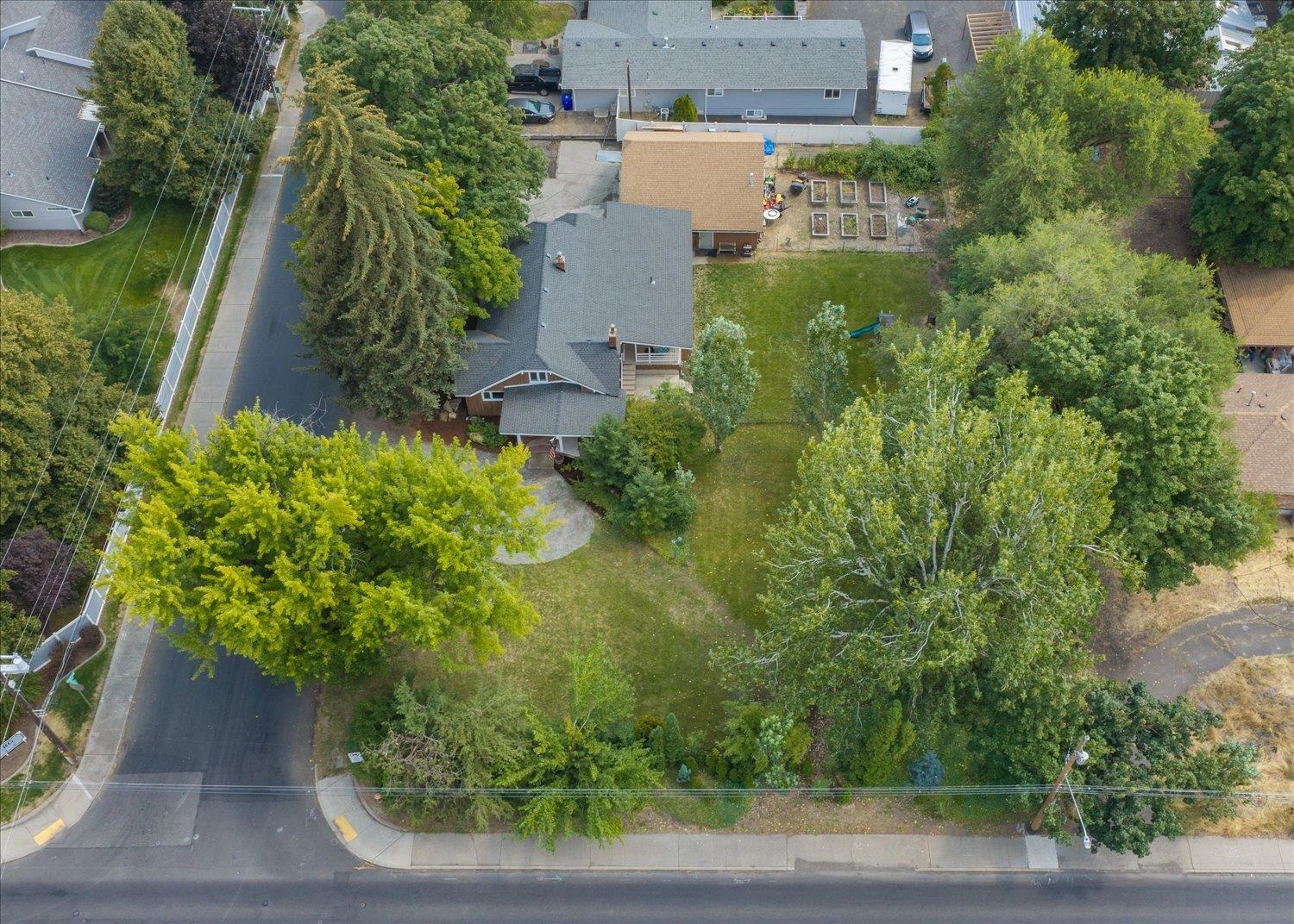 9522 N Wall St - Photo 29