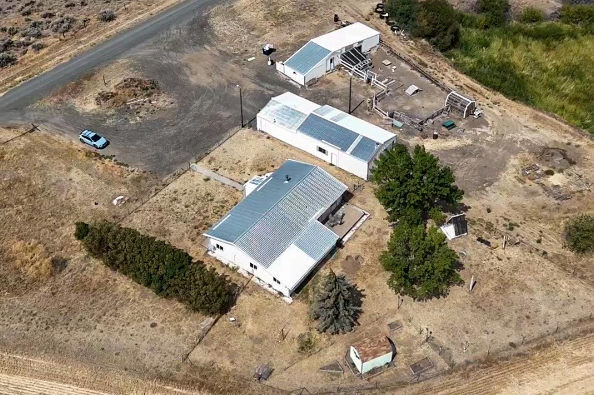 24210 N Leffel Rd - Photo 44