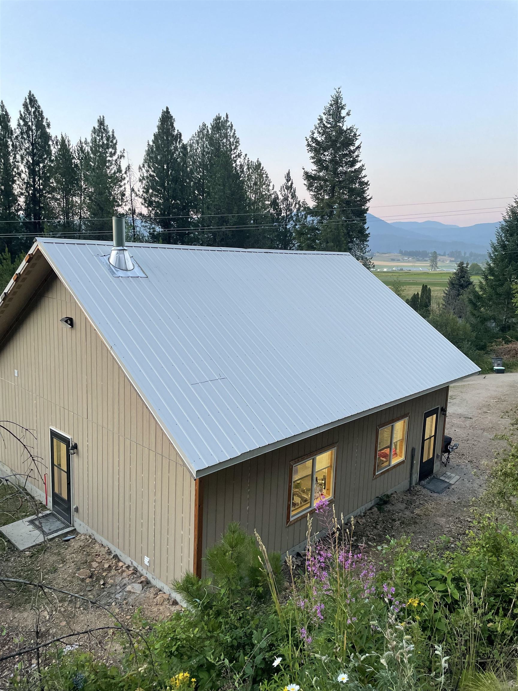2190 Heine Rd - Photo 2