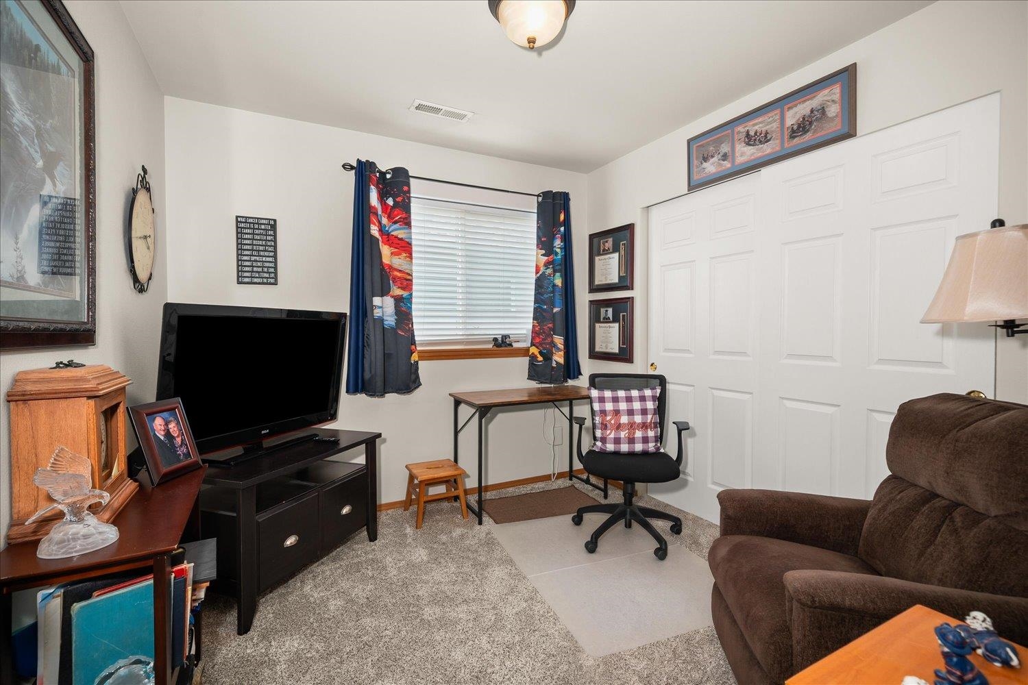 1415 E Devoe Ln - Photo 22