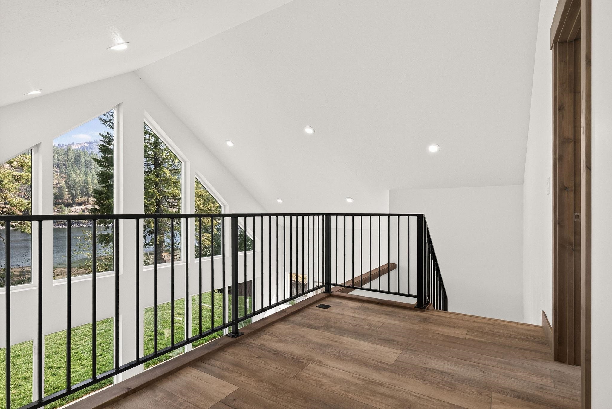 1320 Stanley Dr - Photo 32