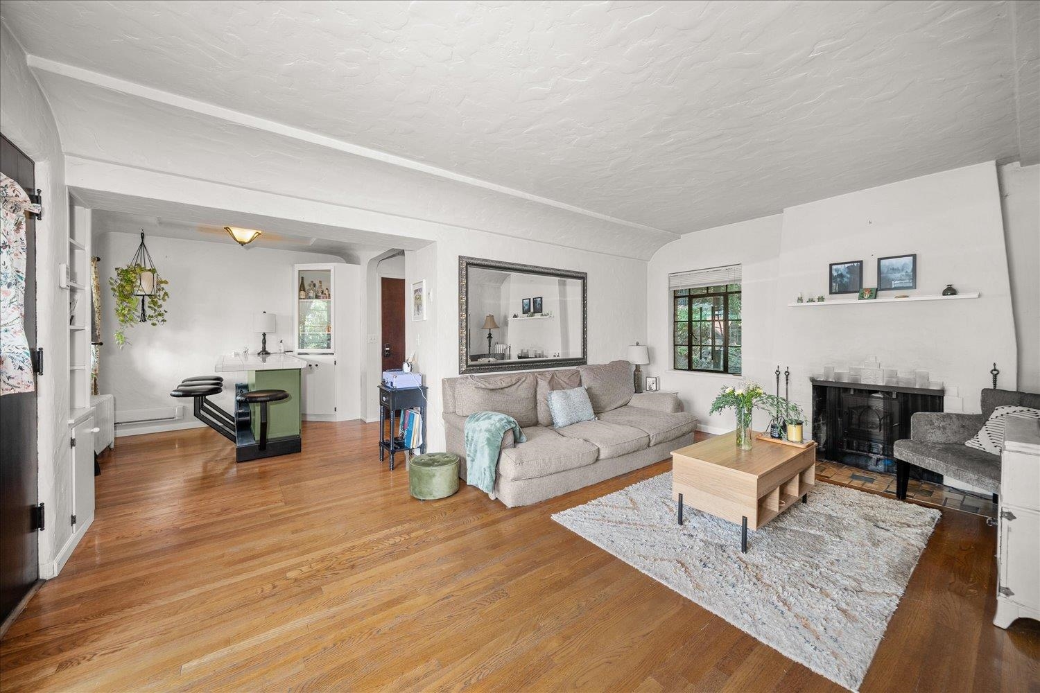 1107 S Grand Blvd - Photo 3