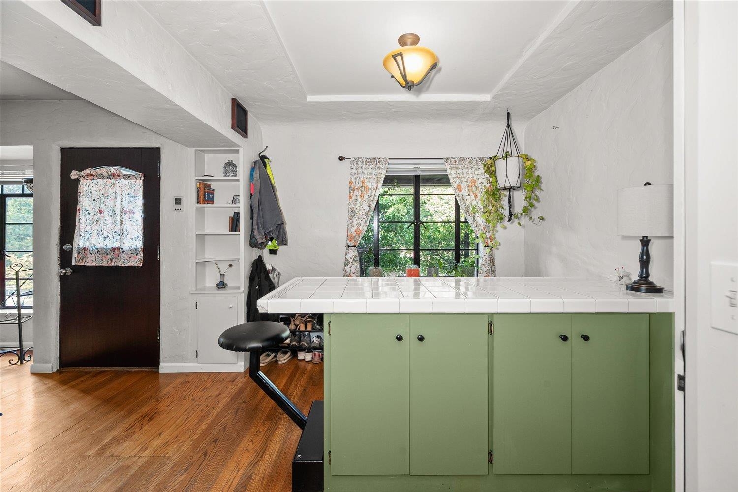 1107 S Grand Blvd - Photo 13