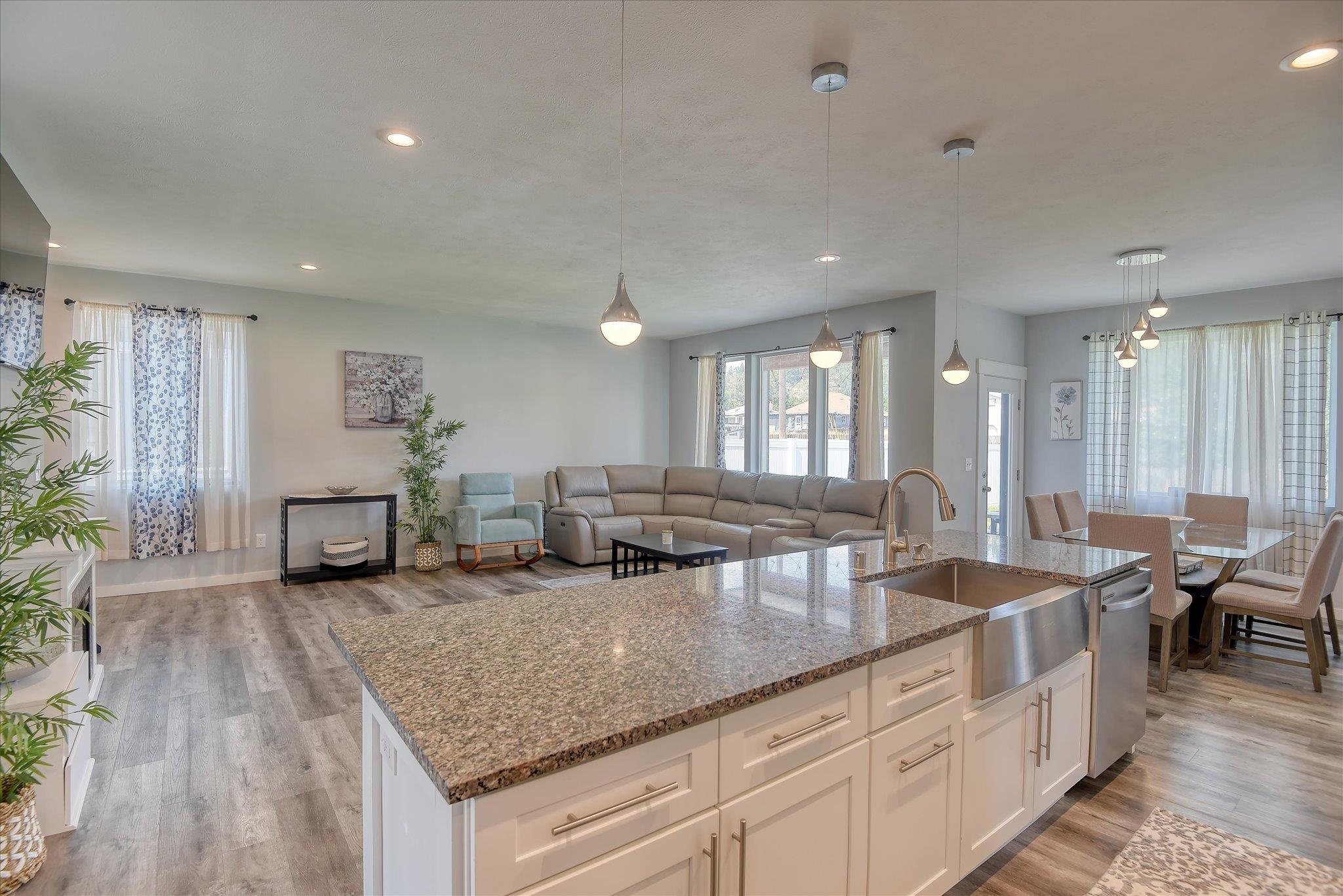 5023 E Grace Ave - Photo 9