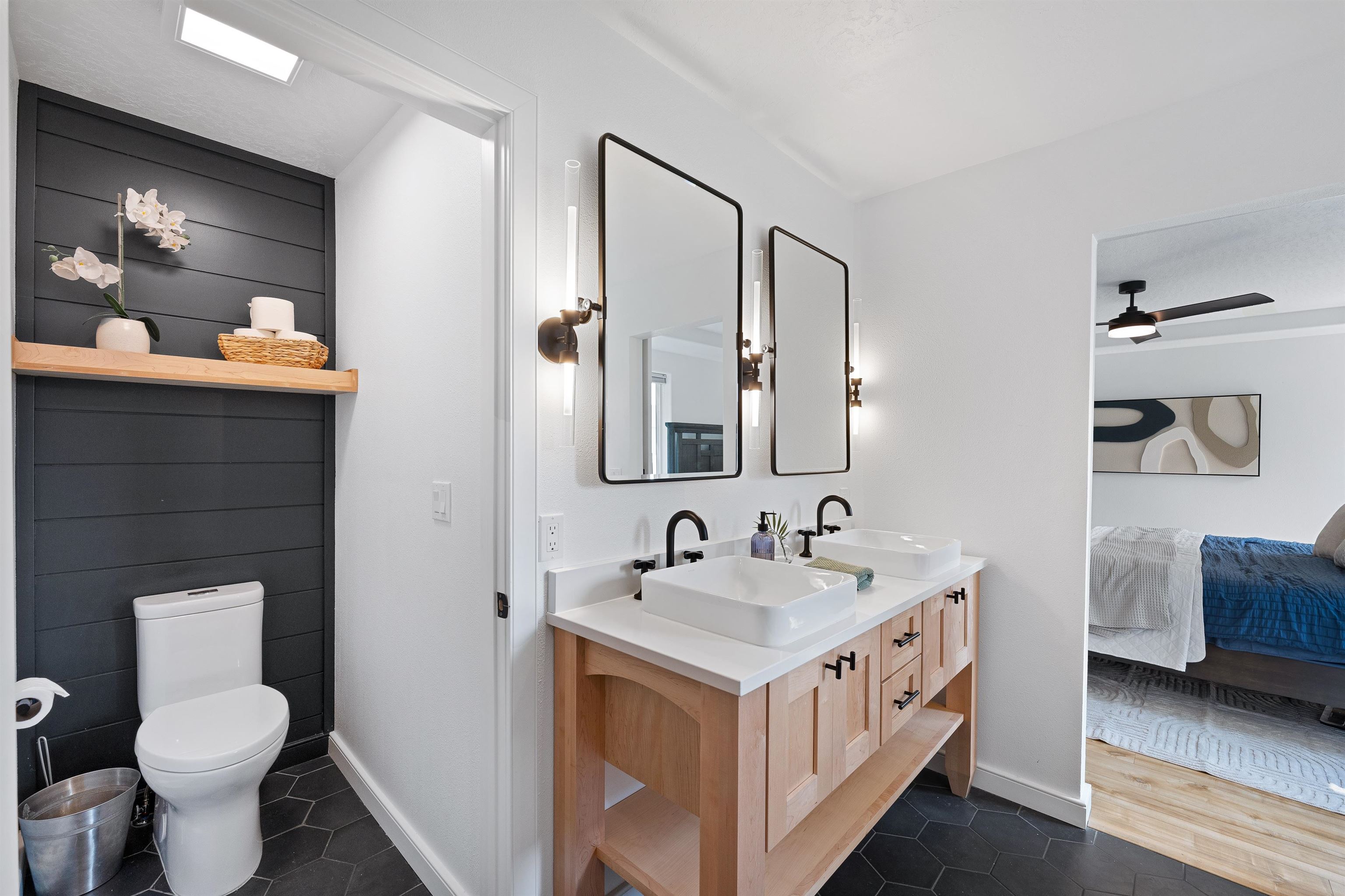 19202 E 11th Ave - Photo 20