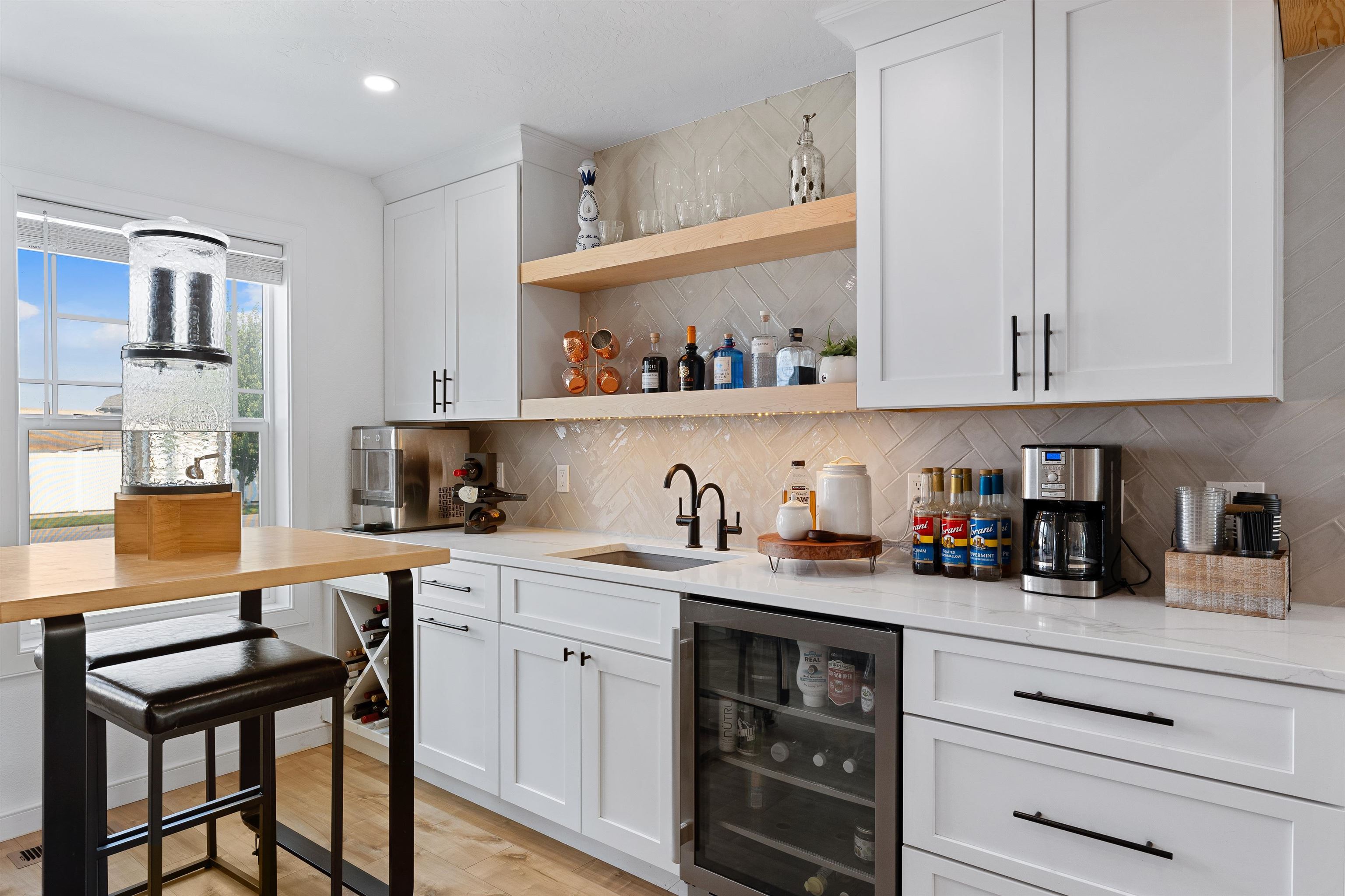 19202 E 11th Ave - Photo 7