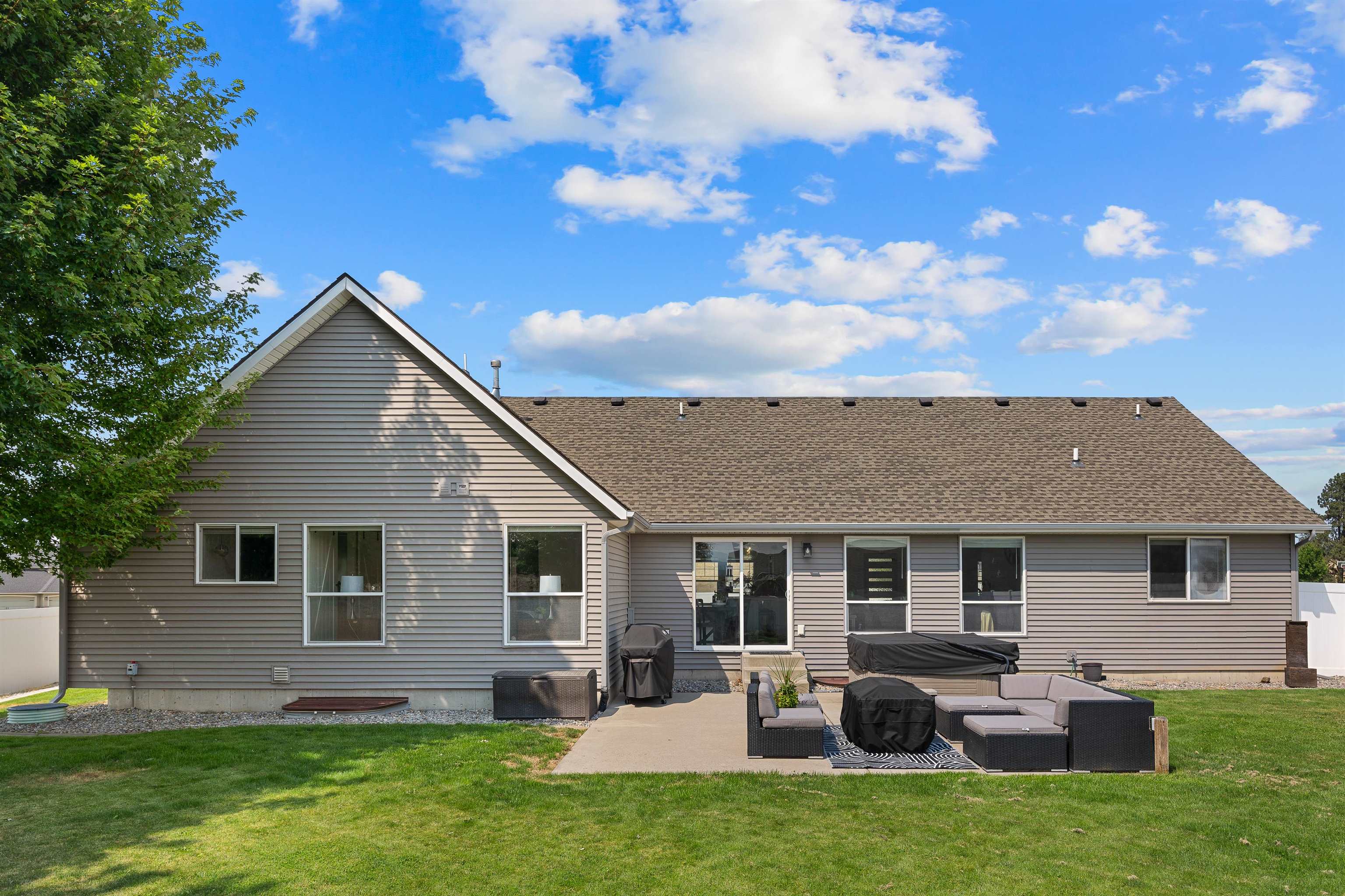 19202 E 11th Ave - Photo 33