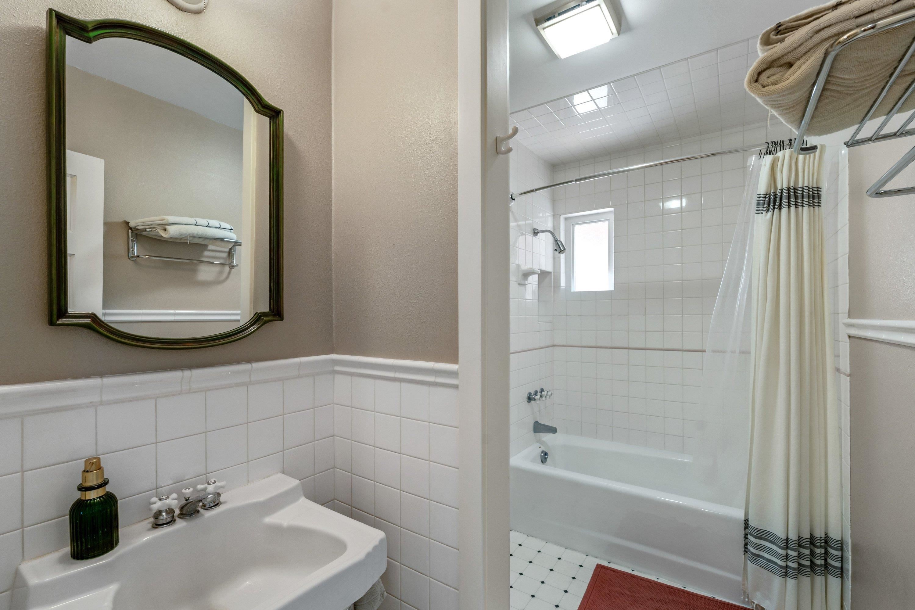 1128 E 29th Ave Ave - Photo 17