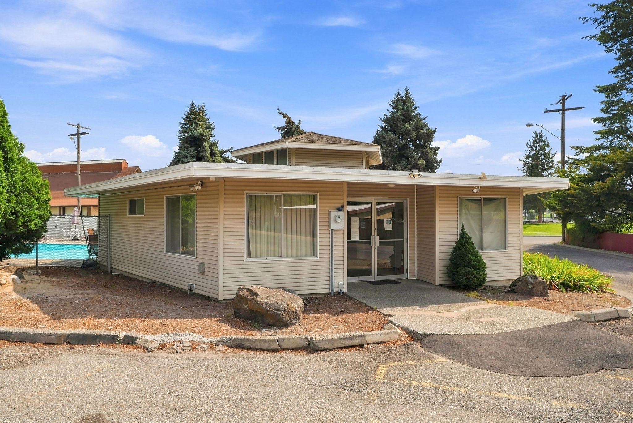 10321 E Main Ave - Photo 28