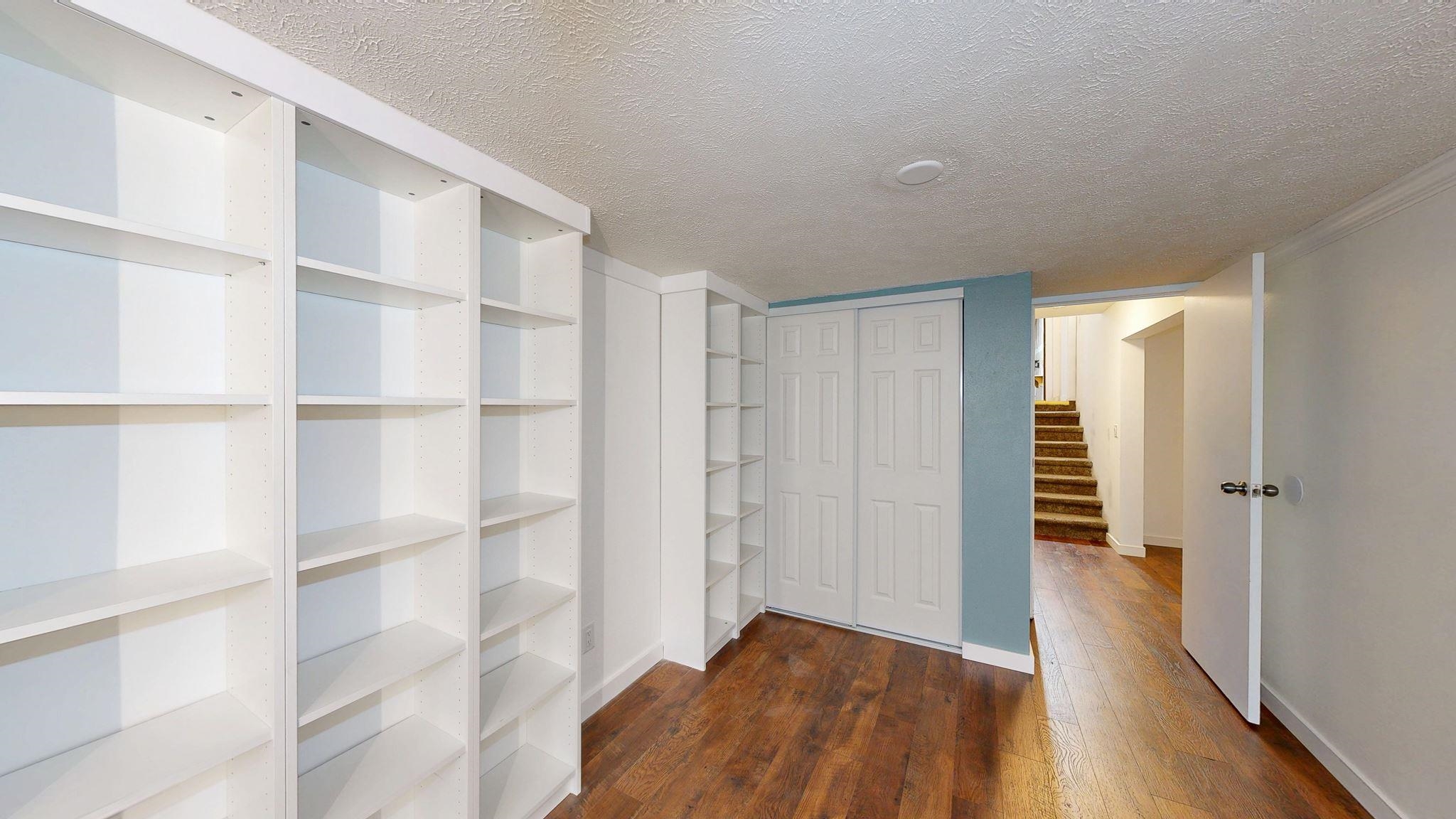 3901 S Sunderland Dr - Photo 30