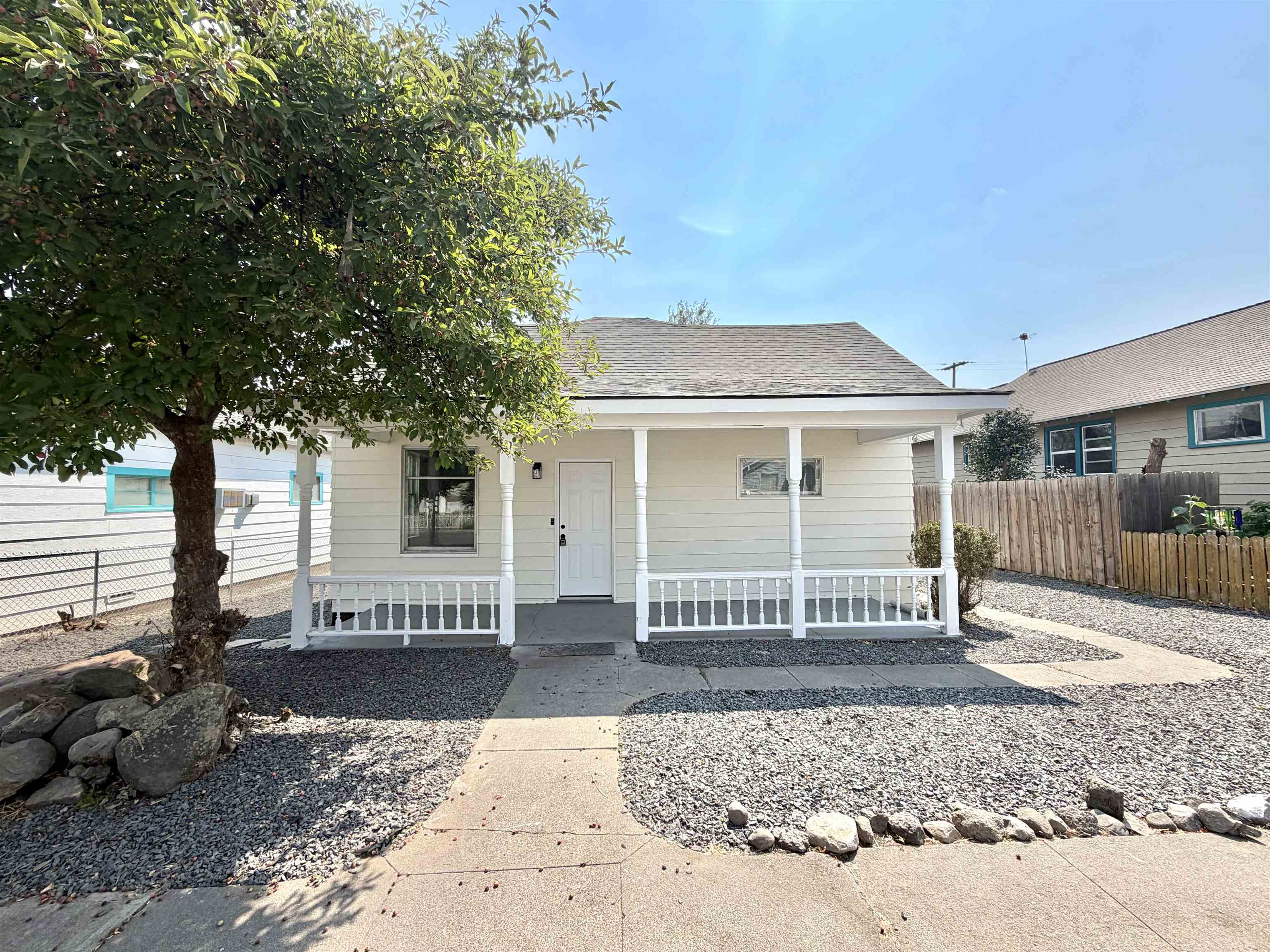 315 W Main Ave - Photo 1