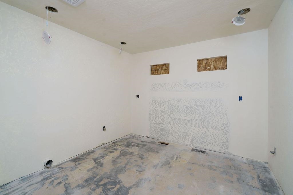 13506 E FARWELL Rd - Photo 25