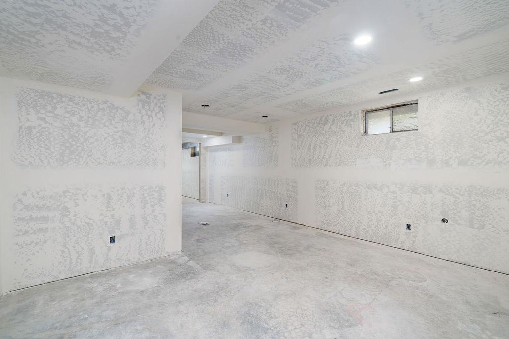 13506 E FARWELL Rd - Photo 31
