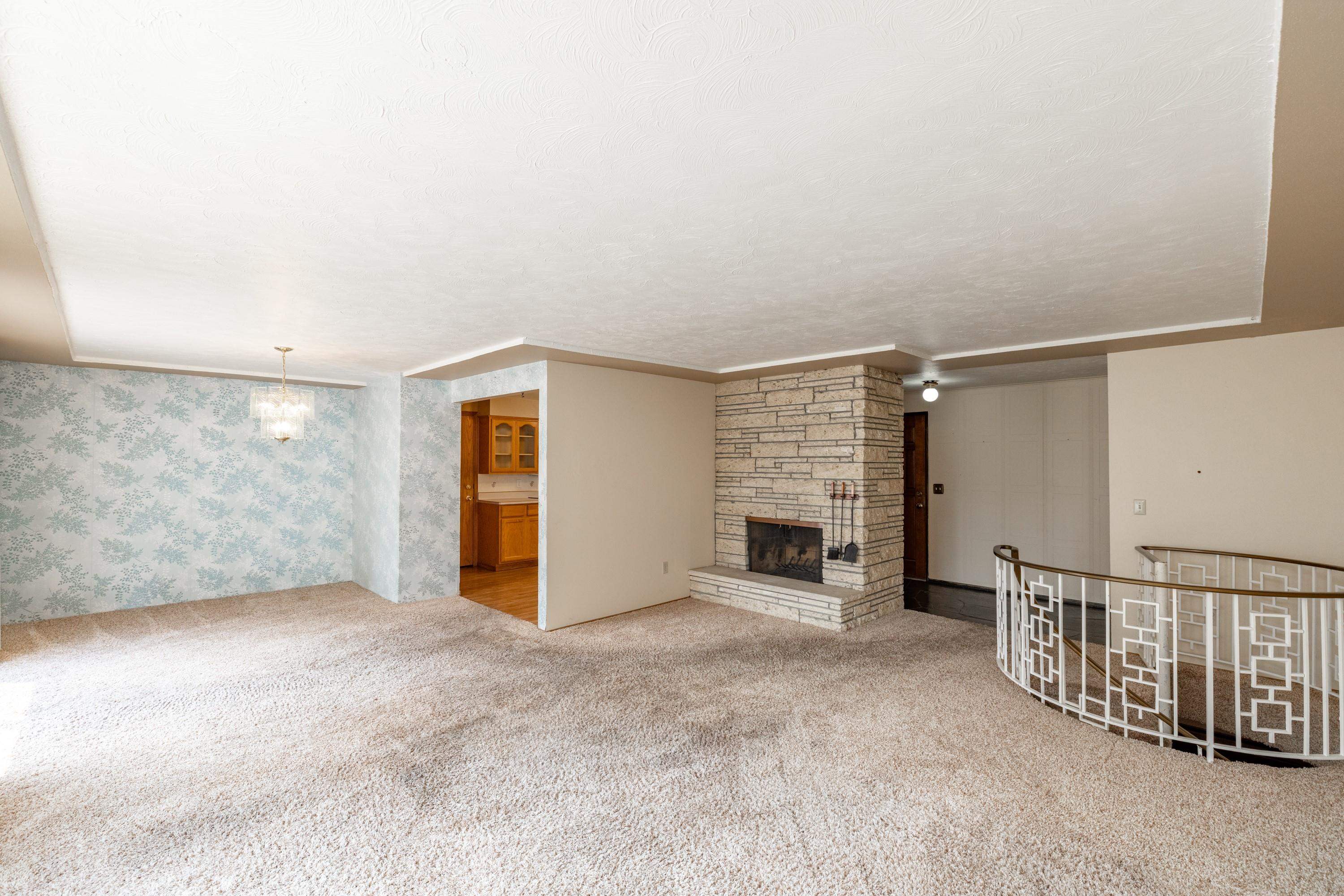 2927 W Beacon Ave - Photo 4