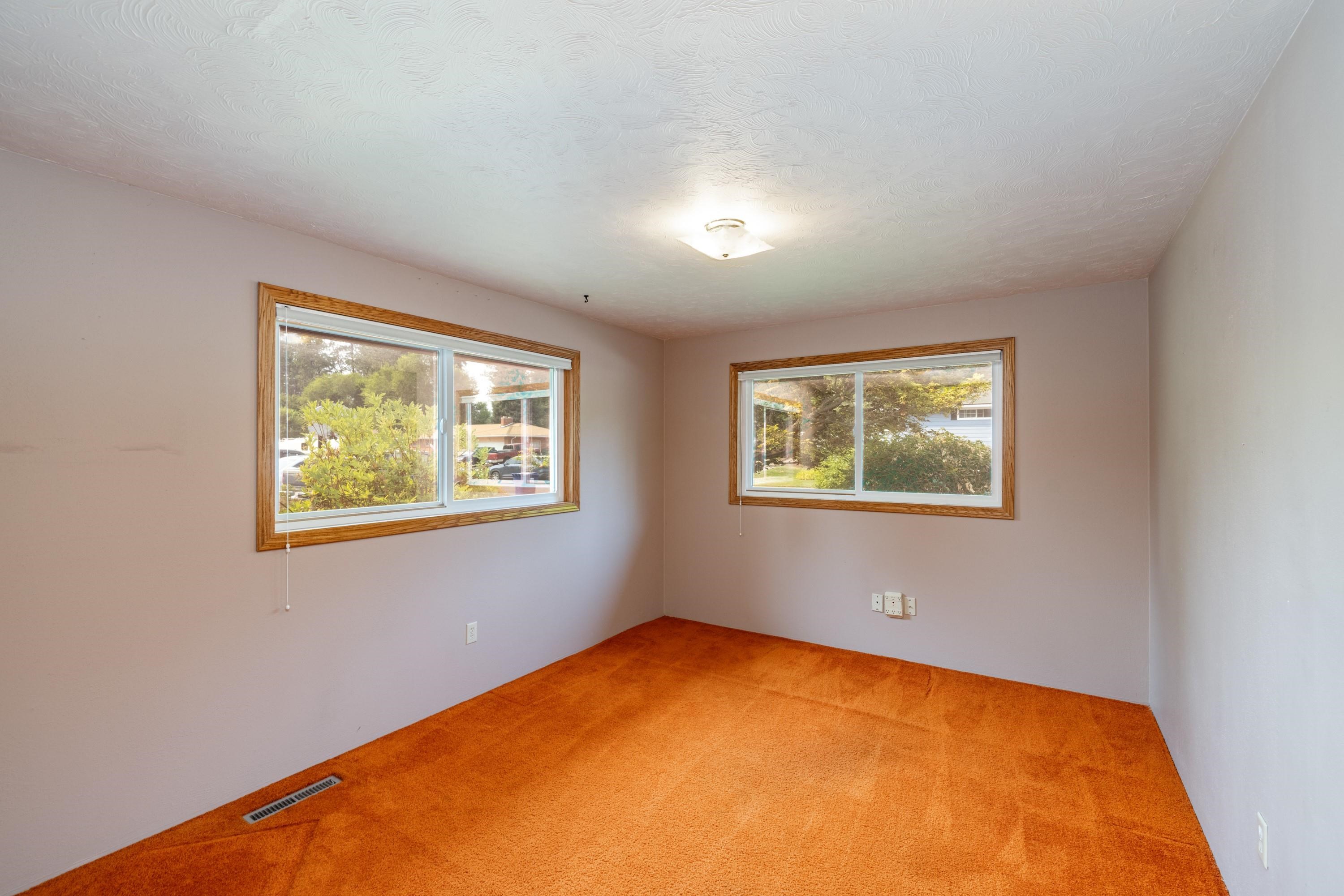 2927 W Beacon Ave - Photo 18