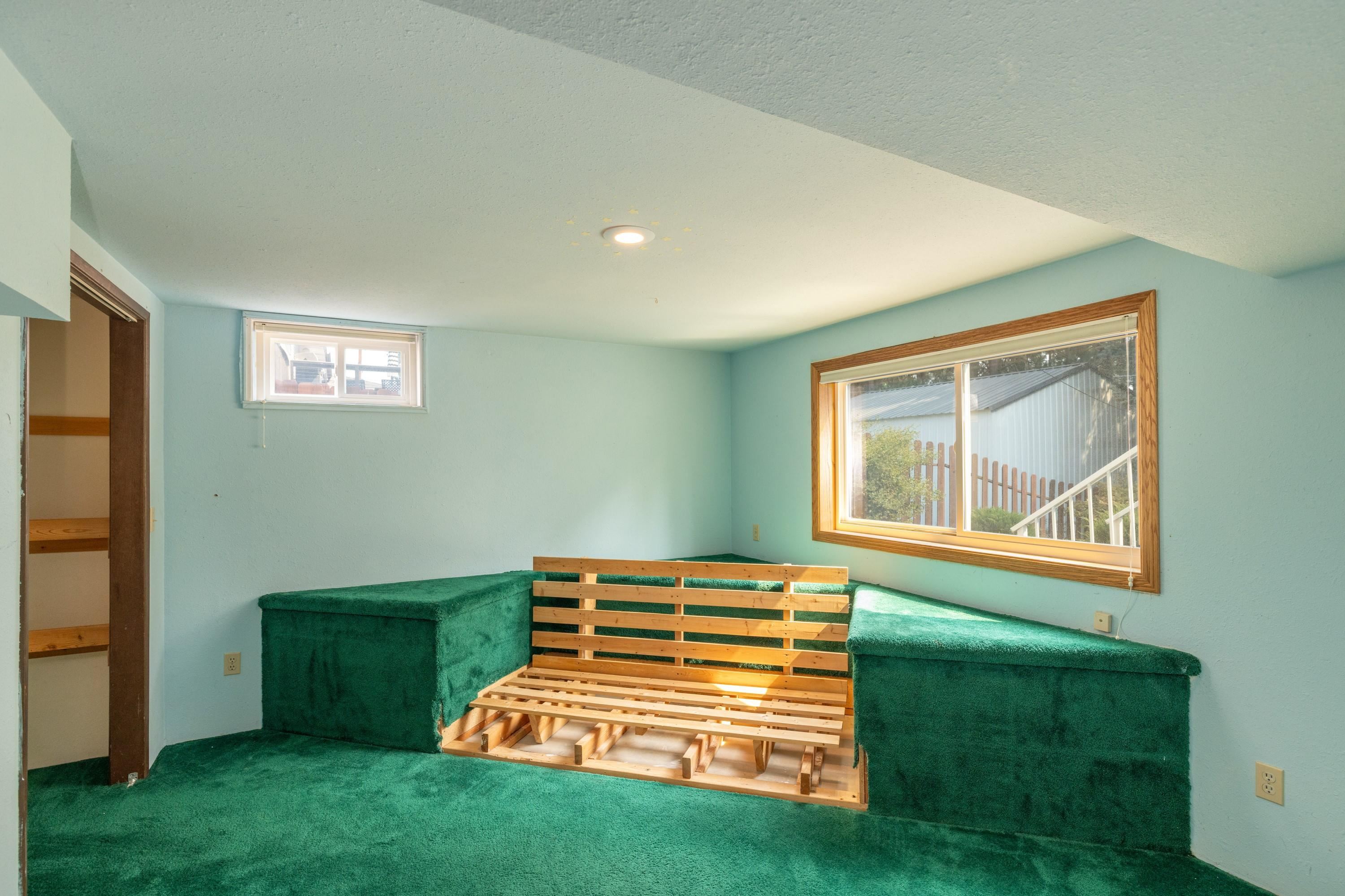 2927 W Beacon Ave - Photo 24