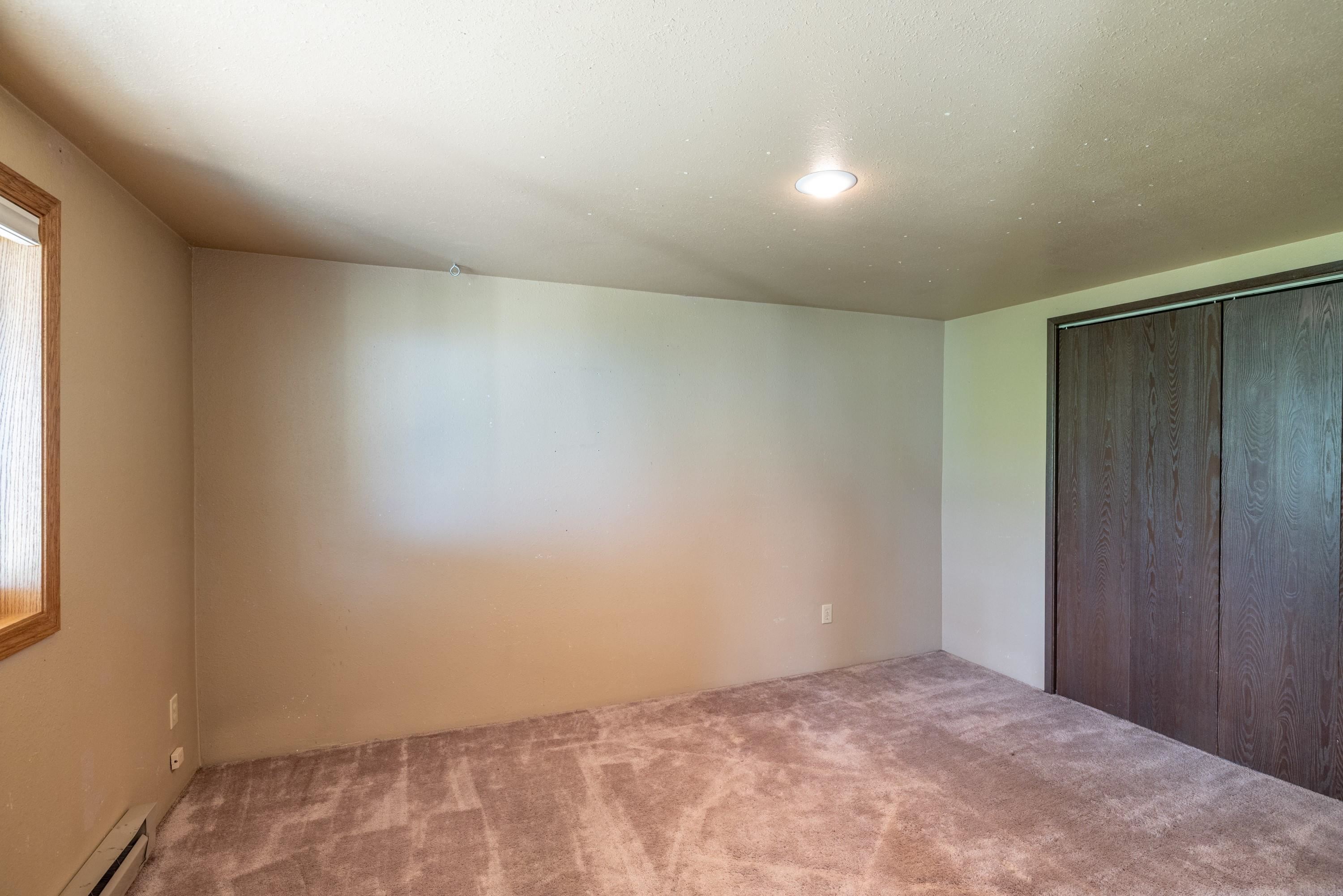 2927 W Beacon Ave - Photo 23