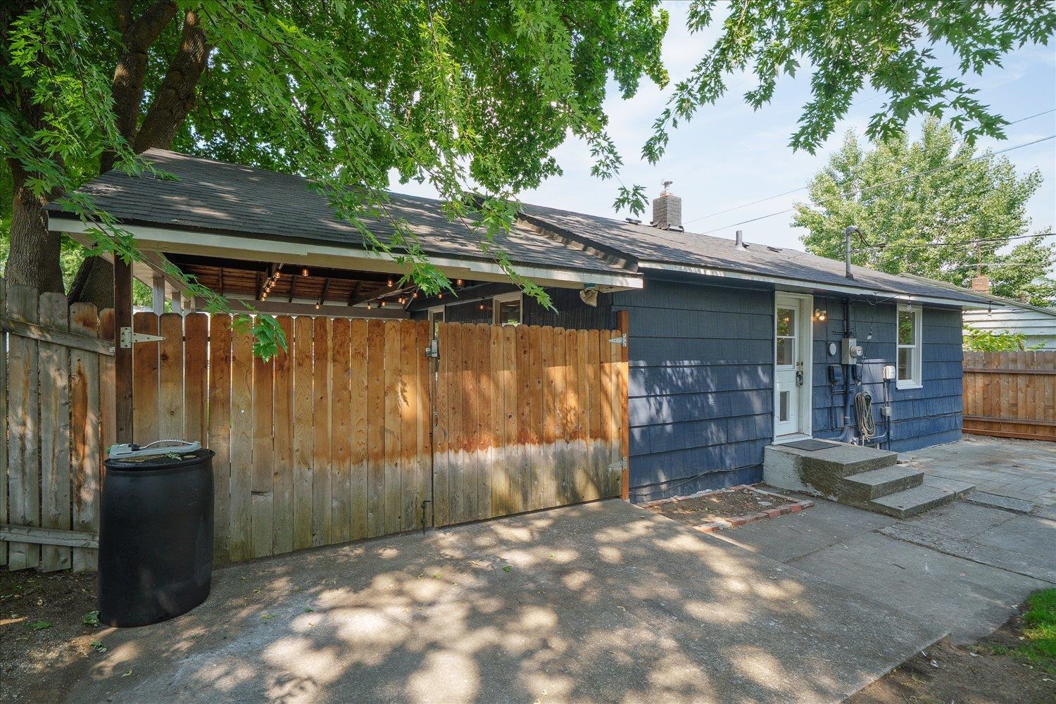 5928 N Nettleton St - Photo 40