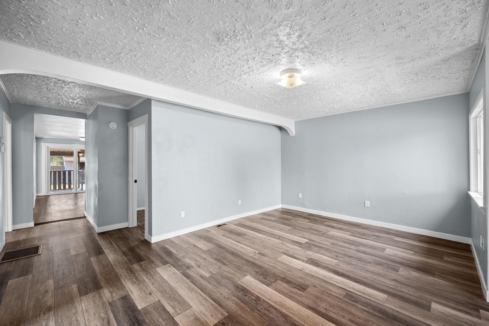 3902 E PACIFIC Ave - Photo 8